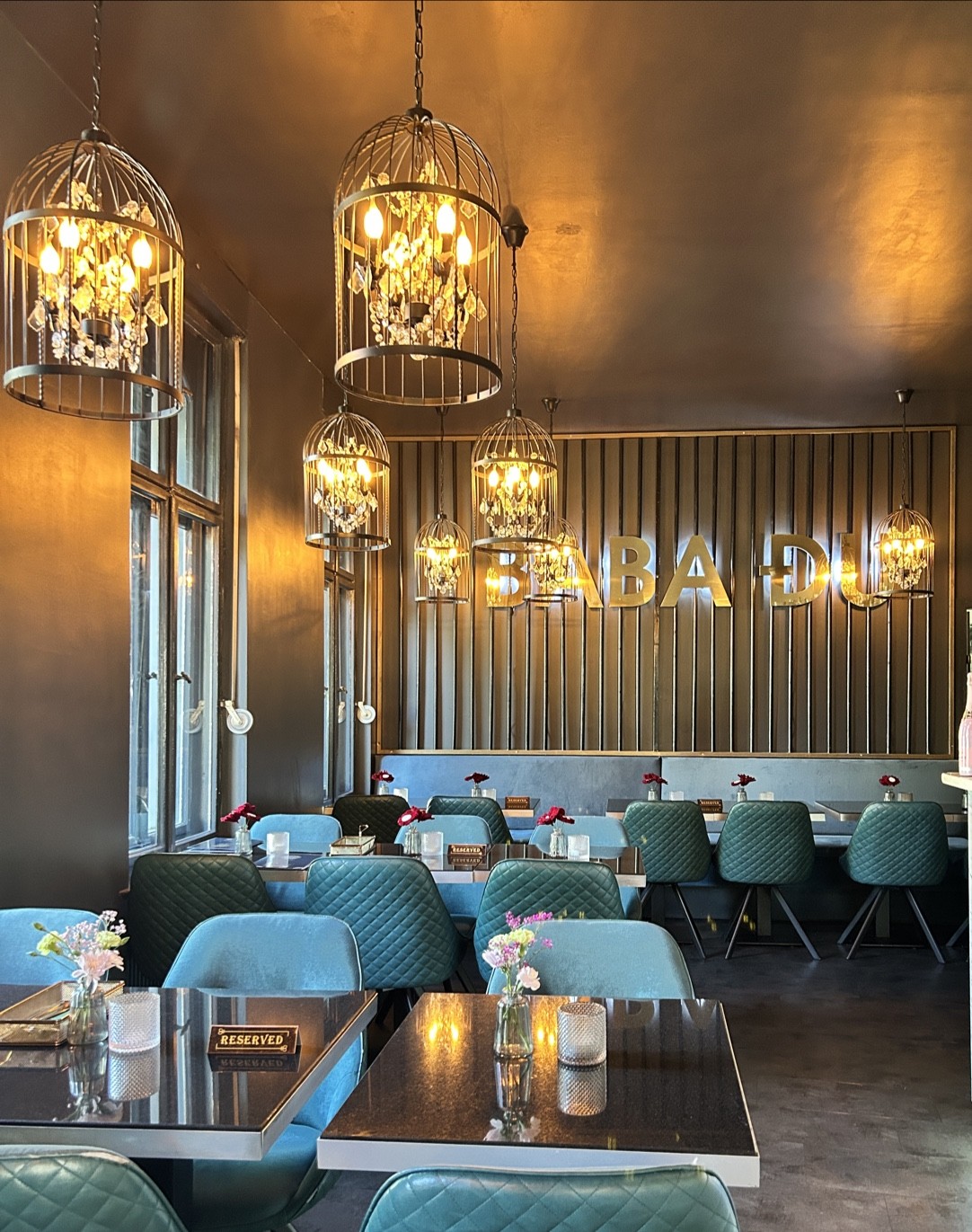 Baba đu Restaurant: the place