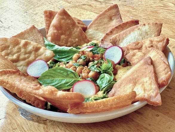UncommonGround - Lakeview: food & drinks