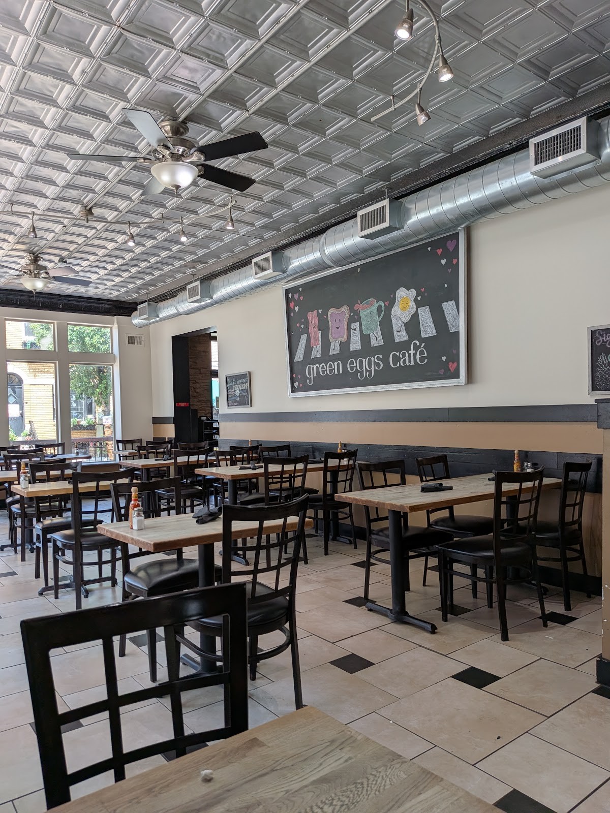 Green Eggs Cafe: the place