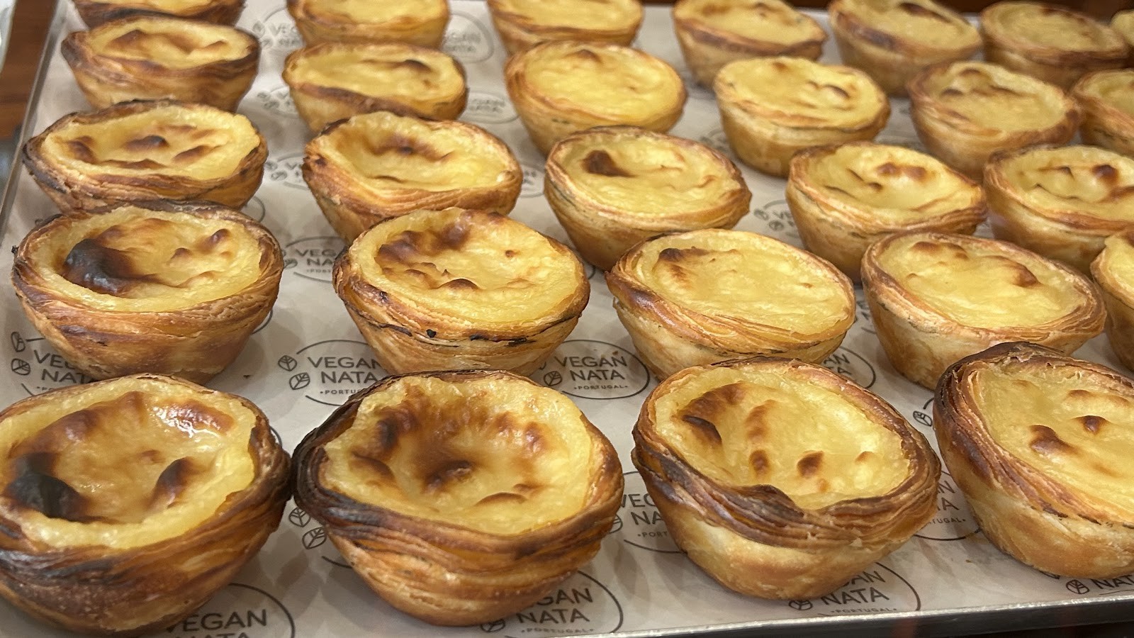 Vegan Nata Chiado: food & drinks