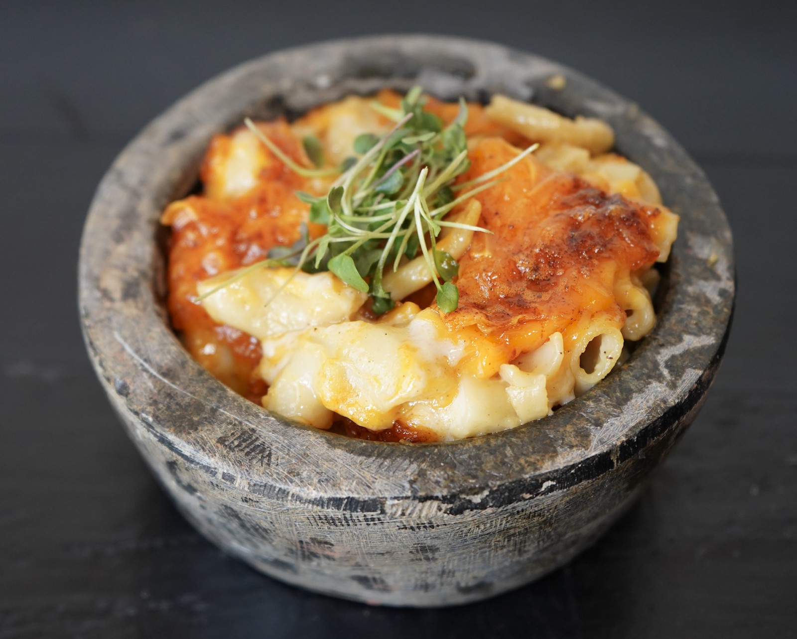 COMMUNITY Kitchen + Taproom: food & drinks