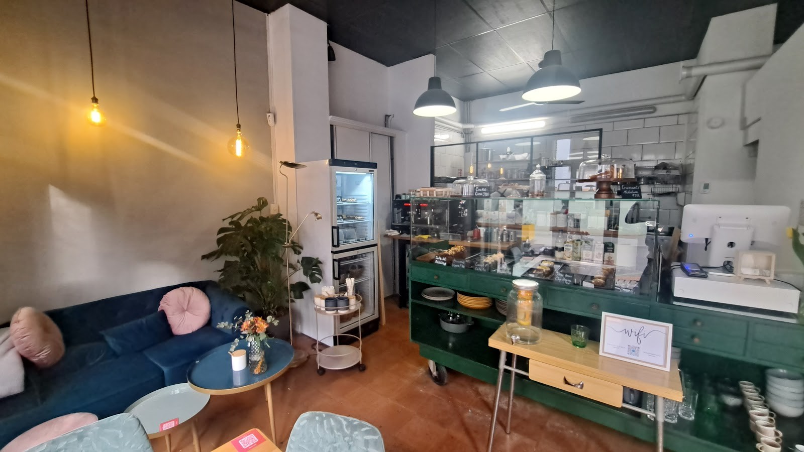 Lof Bakery: the place