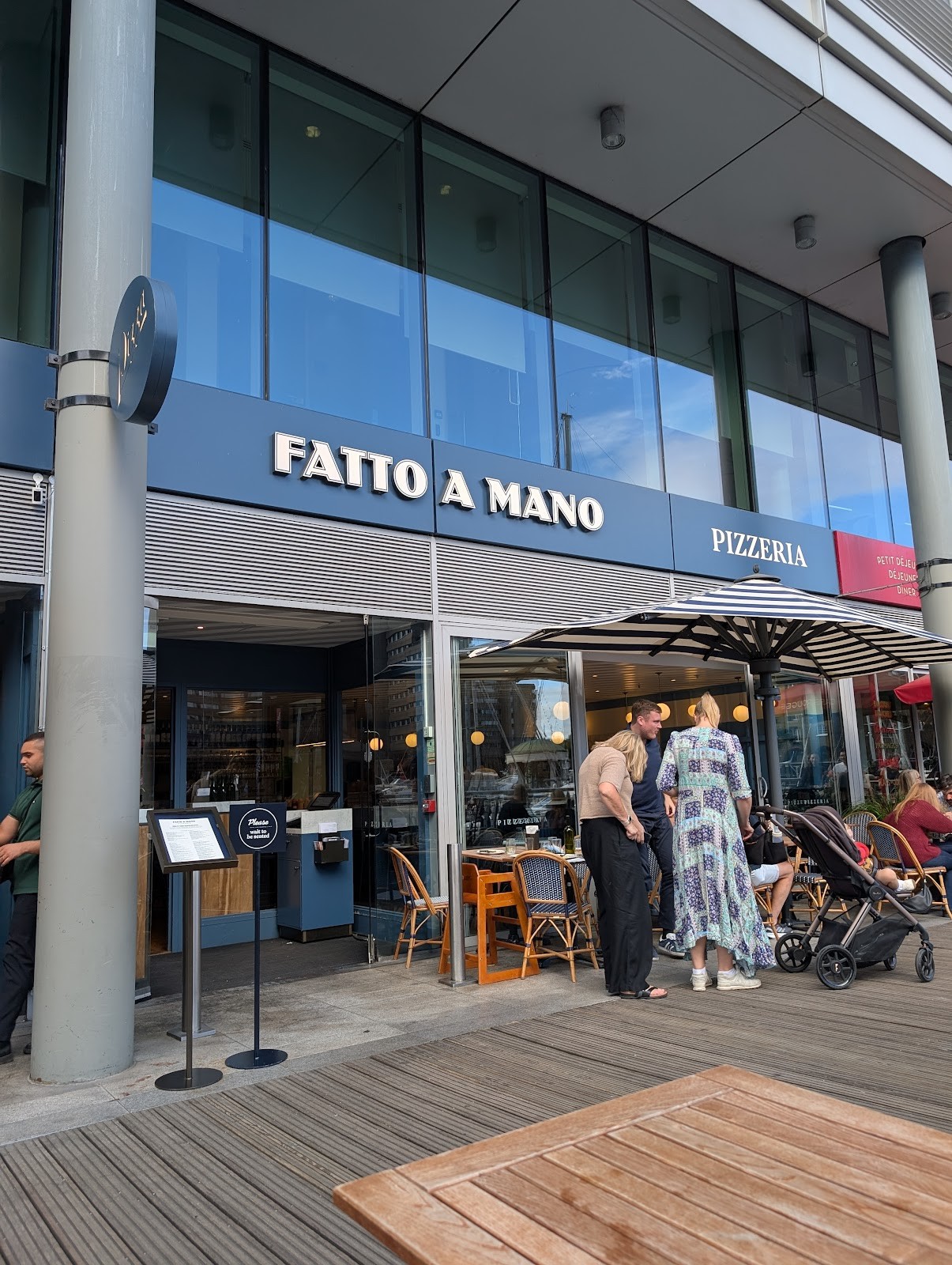 Fatto a Mano Tower Bridge: the place