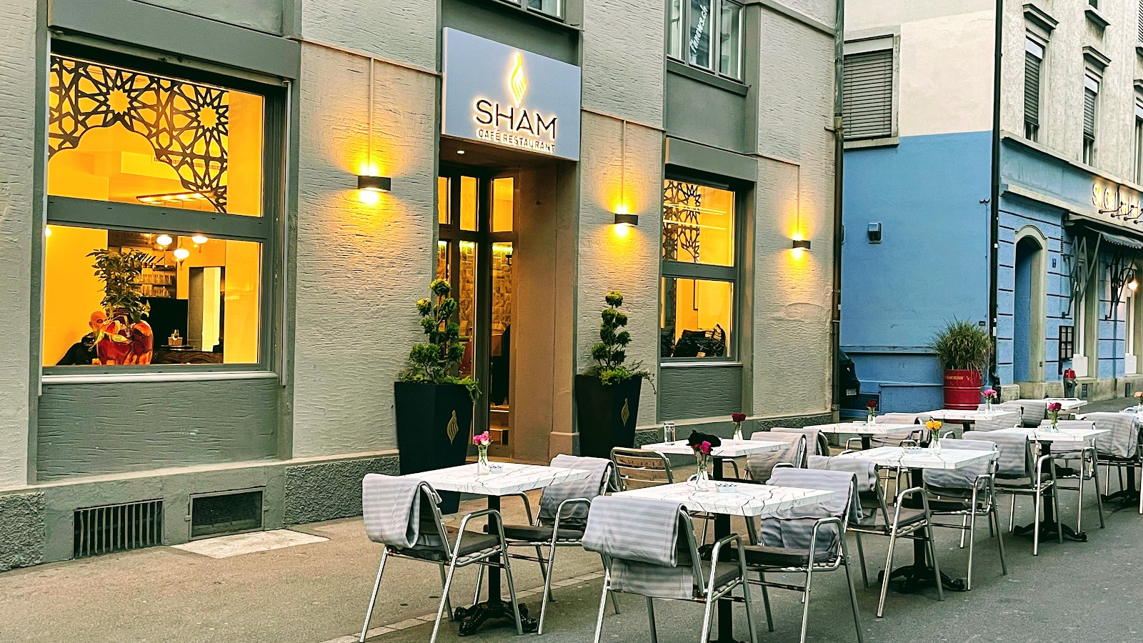 Sham Restaurant: the place