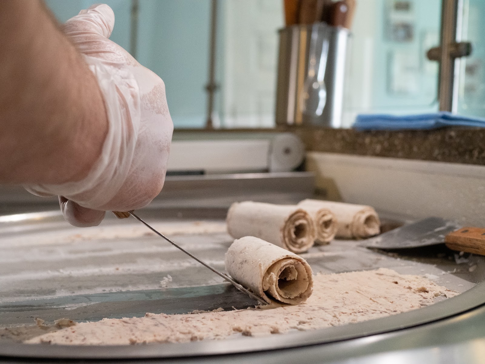 Frozen Rolls Creamery: the place