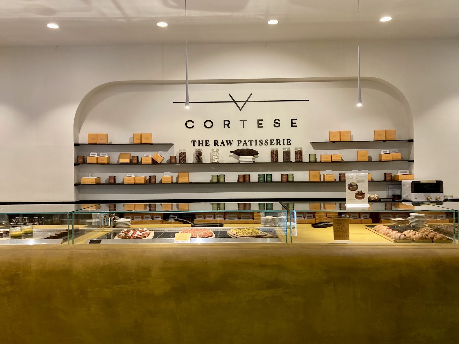 Cortese Café - Pasticceria e gelateria, raw, vegan, bio e gluten free: the place