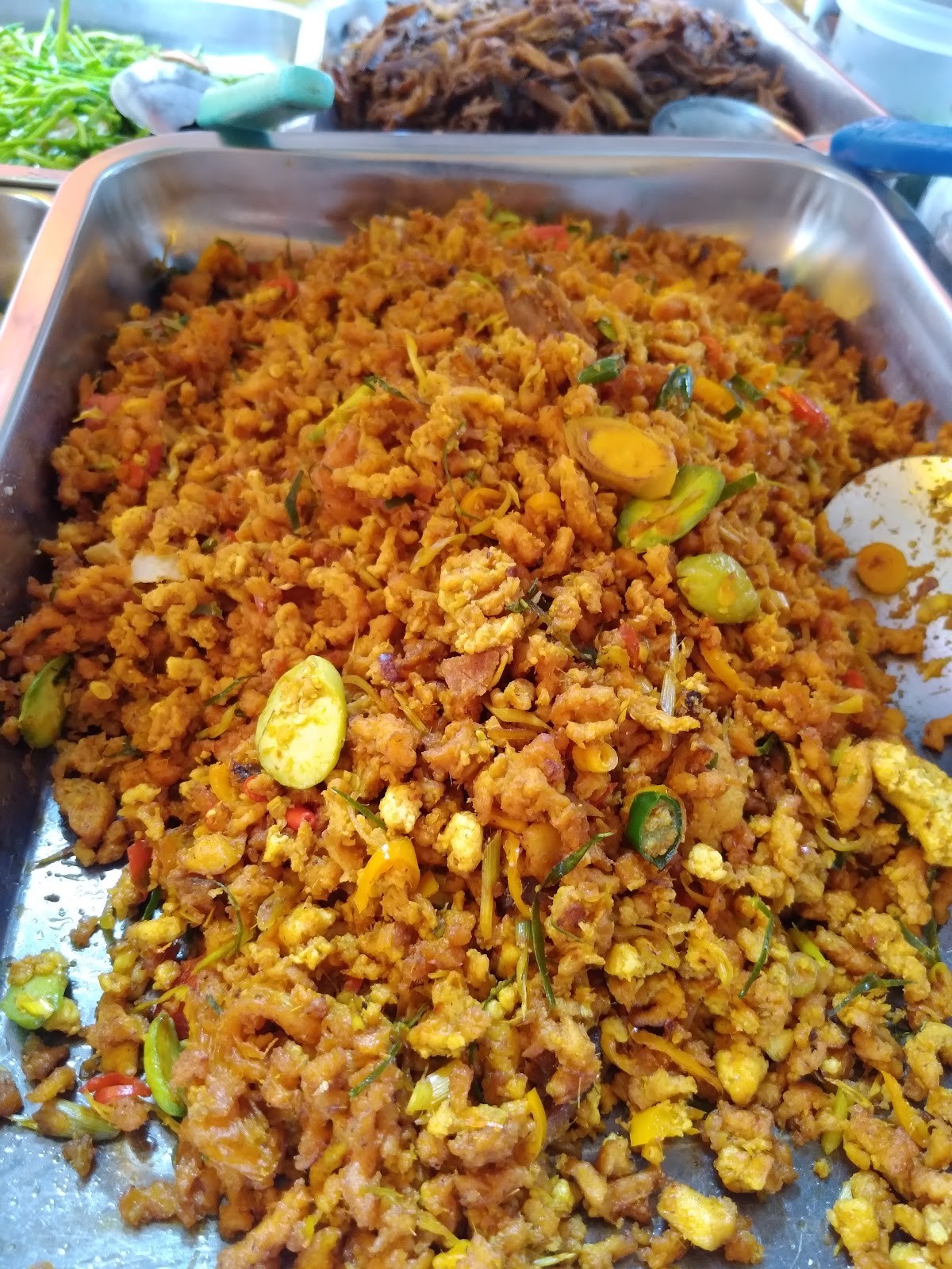 Prapai's Vegetarian Kitchen: food & drinks