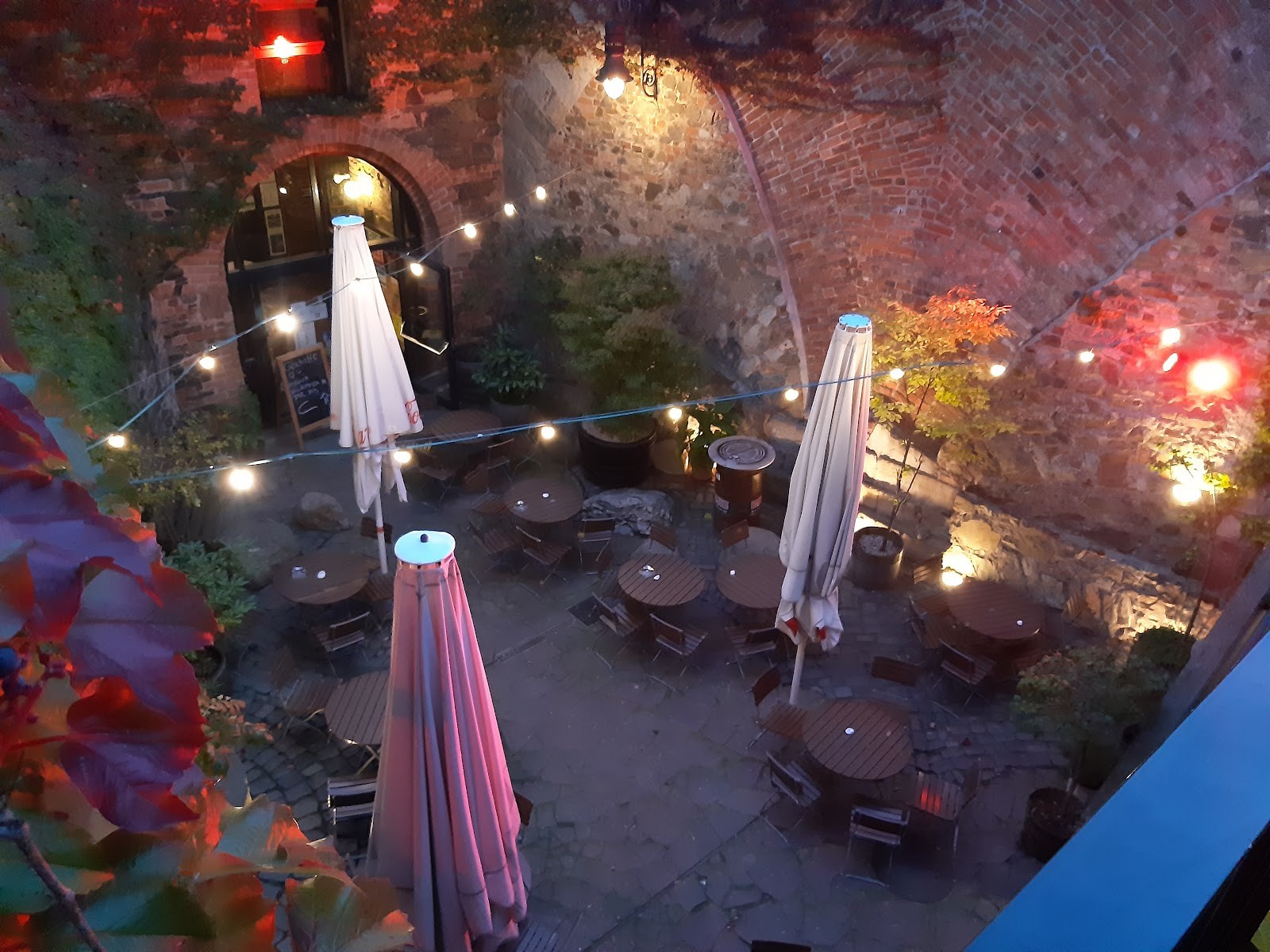 Café Barbakane: the place