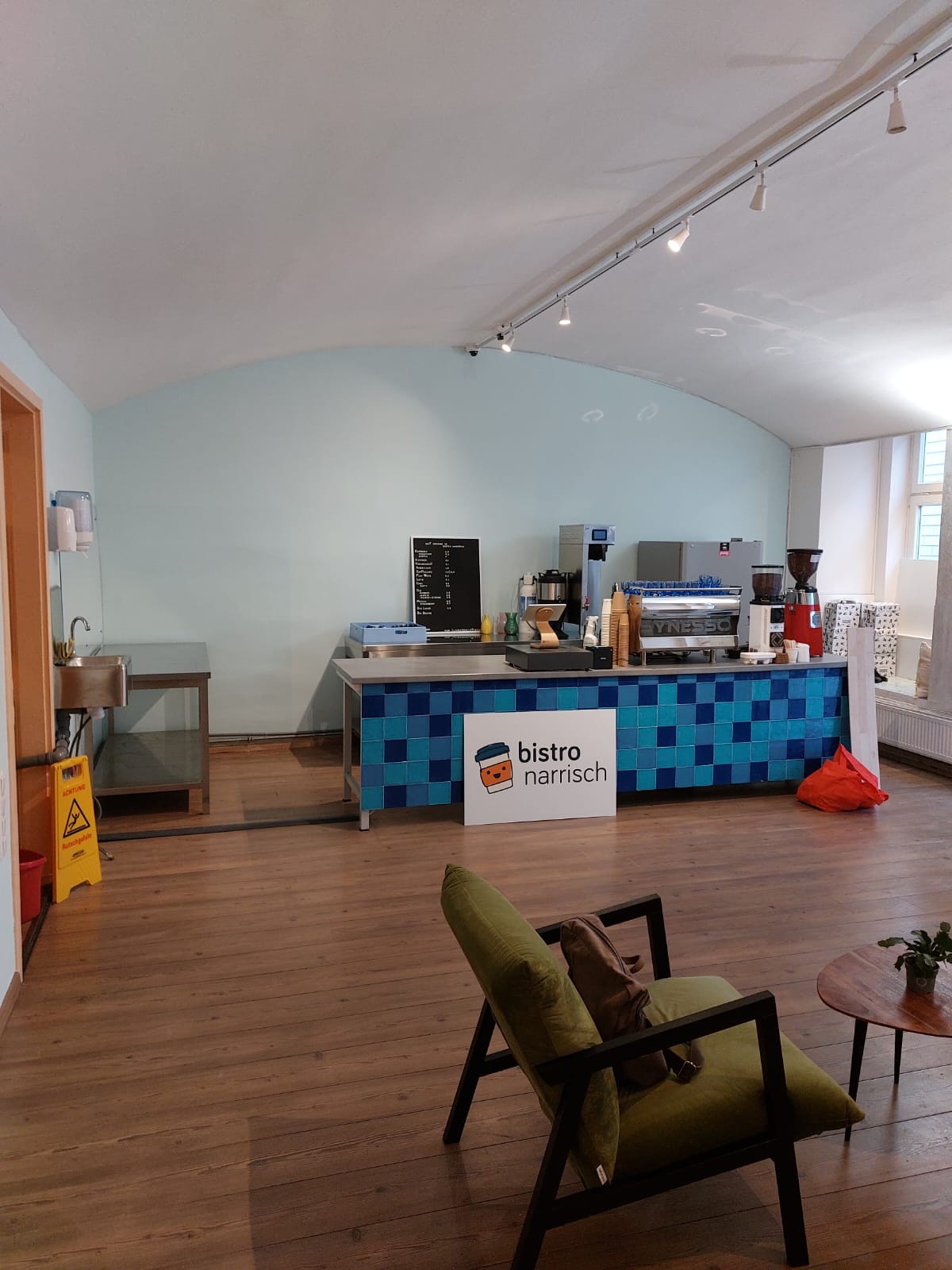 bistro narrisch: the place