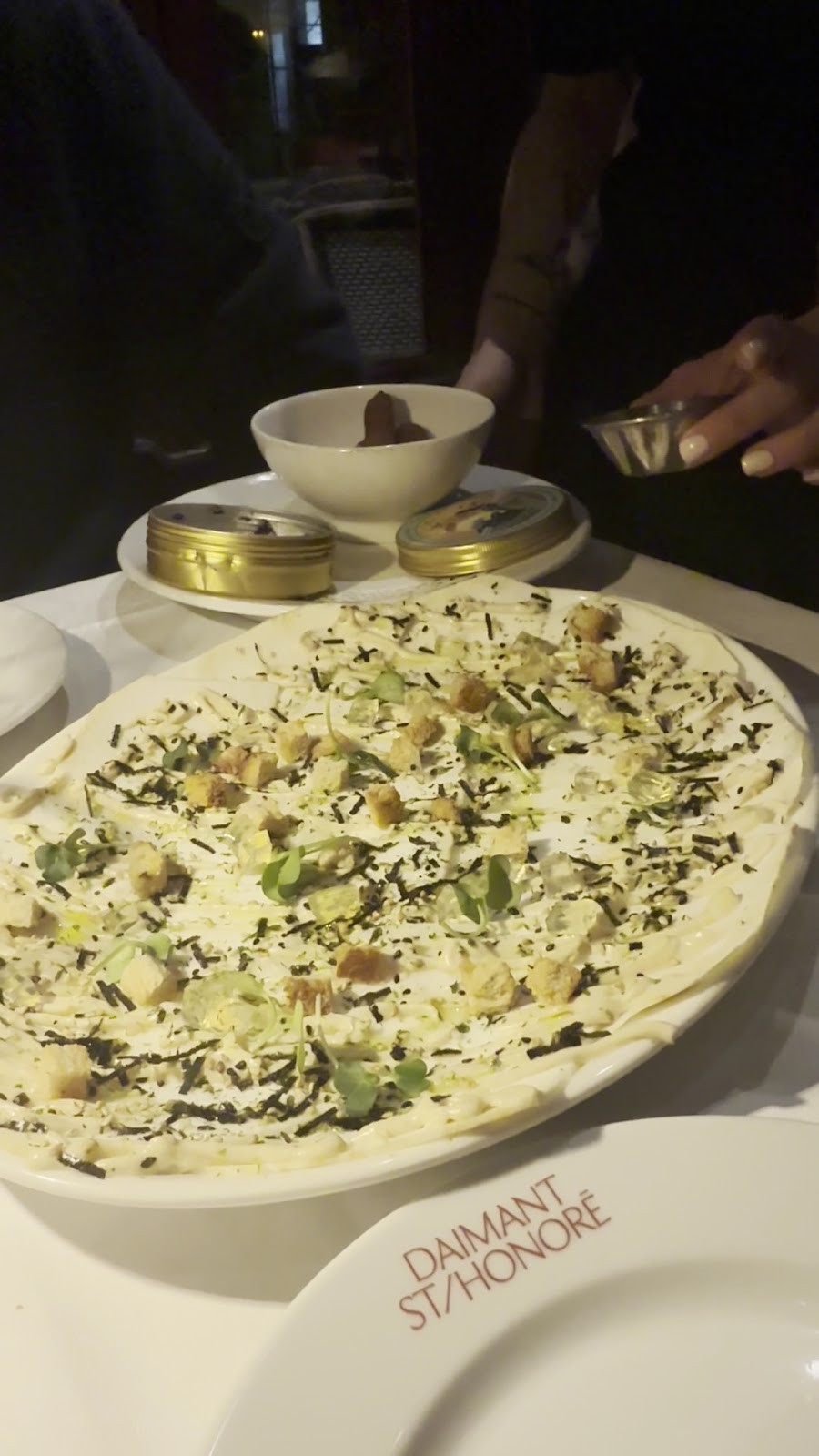 Daimant Saint-Honoré: food & drinks