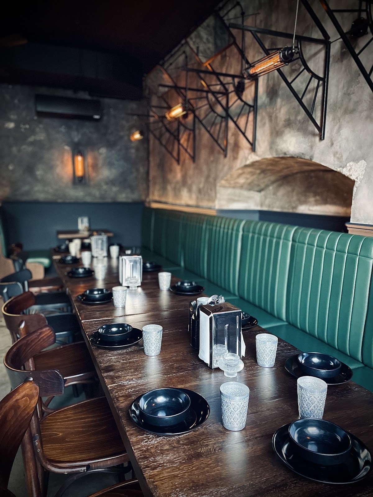 Luktung Southeast Asian Sharing Plates: the place