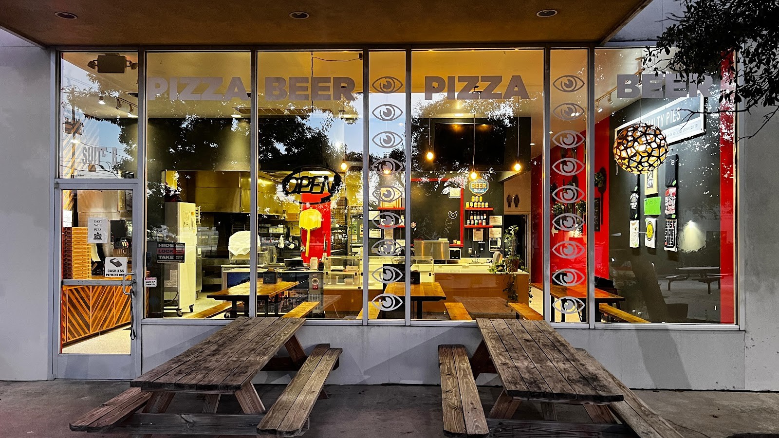 East Side Pies Pizza: the place