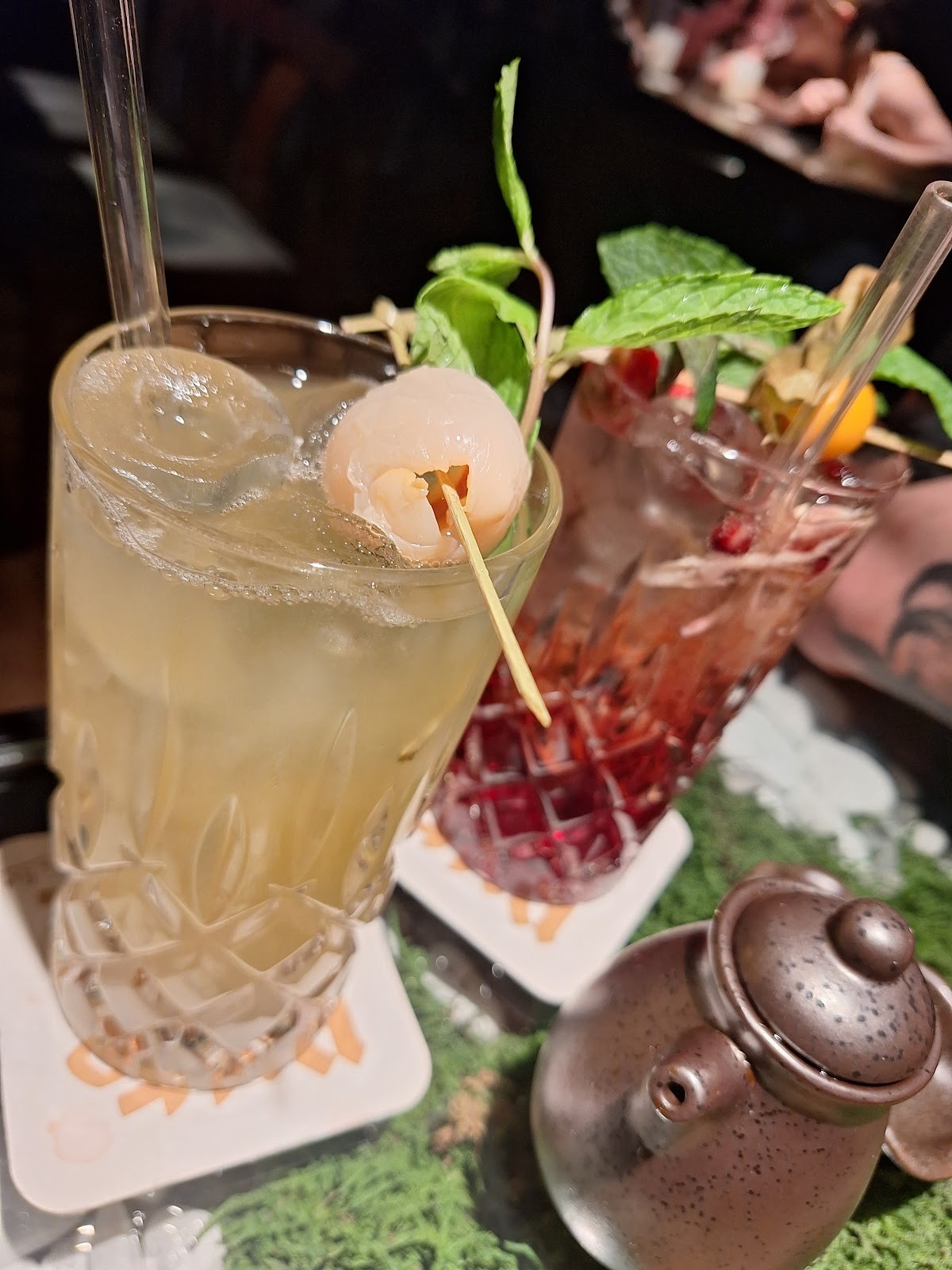 Emira Vegan Sushi Restaurant: food & drinks