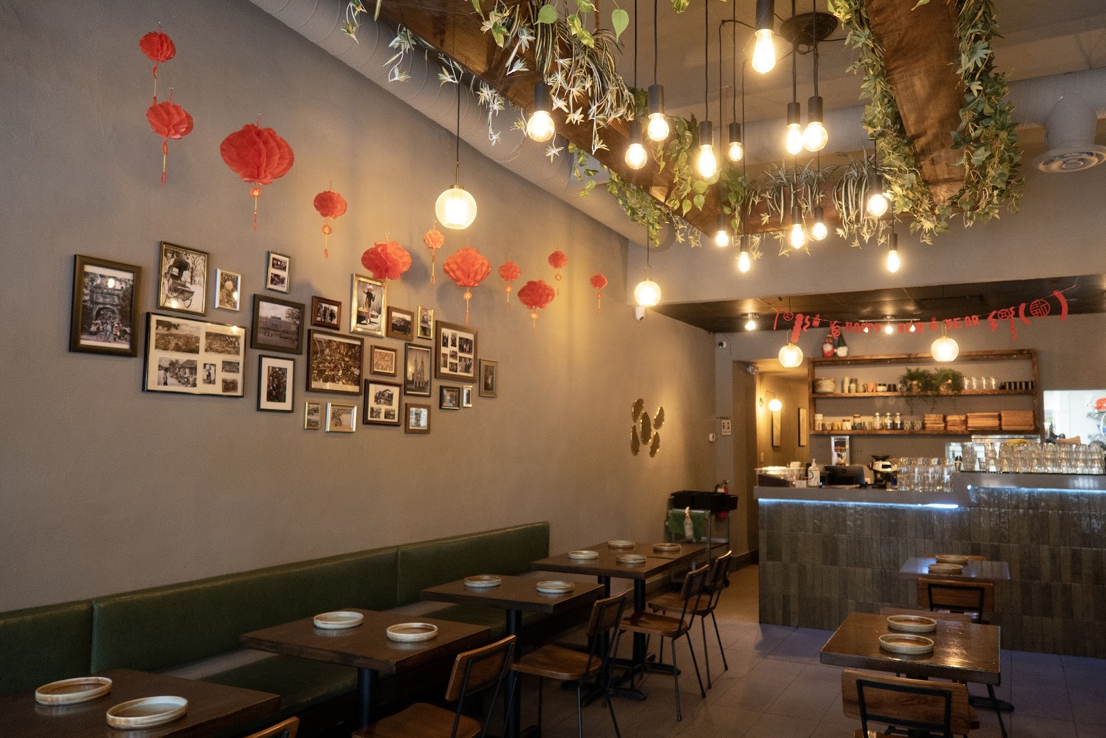 Viet Family - The Vegan House: the place