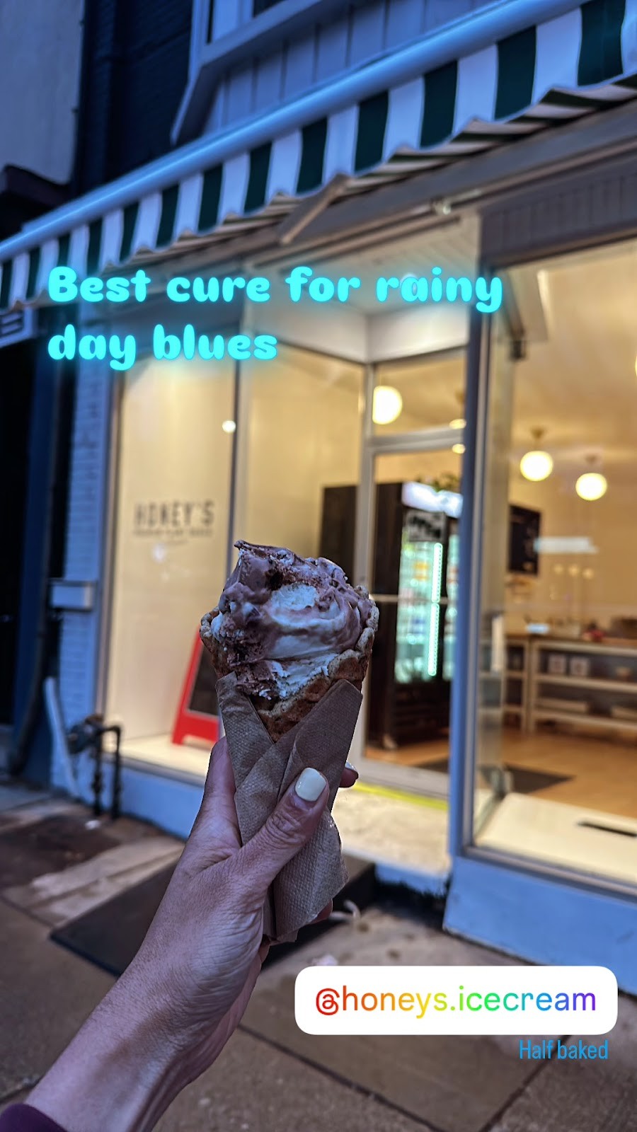 Honey's Ice Cream: food & drinks