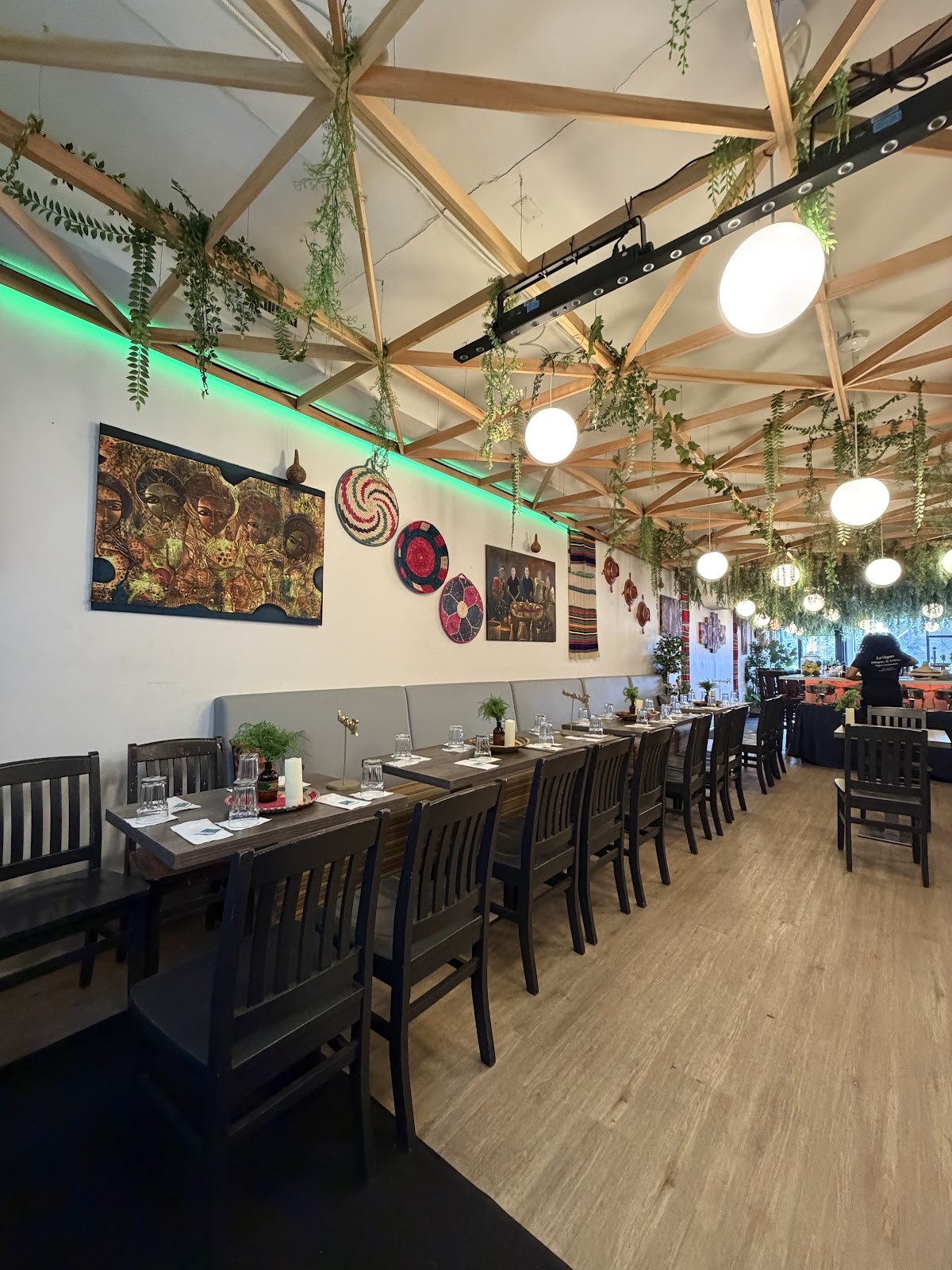 La Vegan Ethiopian & Eritrean Vegan Cuisine: the place