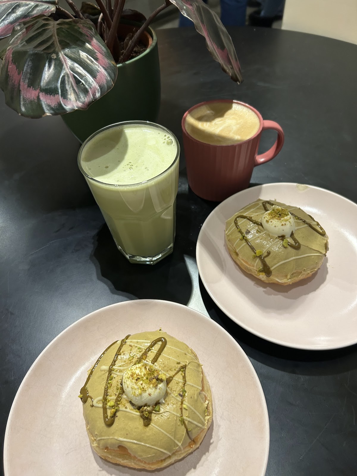 SammyS Berliner Donuts: food & drinks