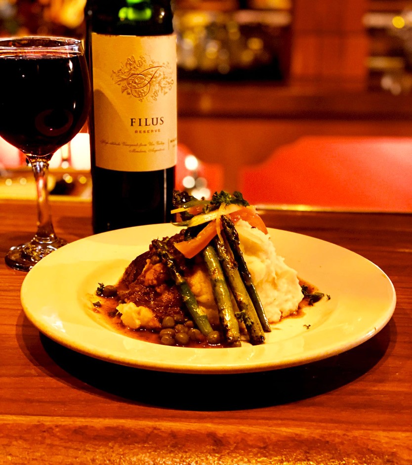 Peña Pachamama: food & drinks