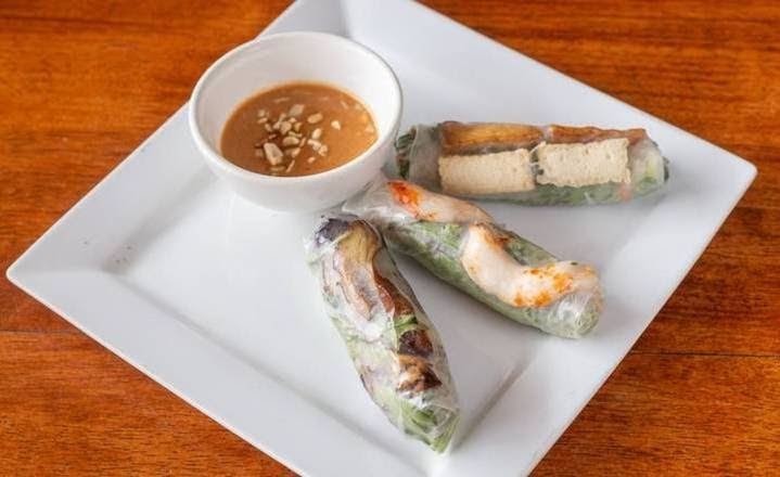 Loving Hut Richmond: food & drinks