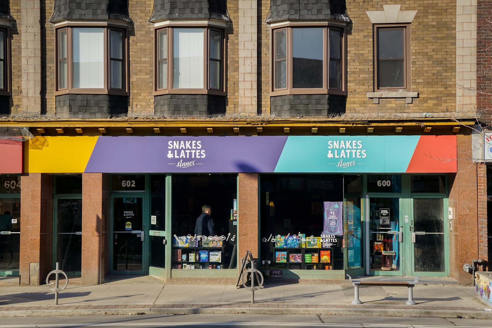 Snakes & Lattes Annex: the place