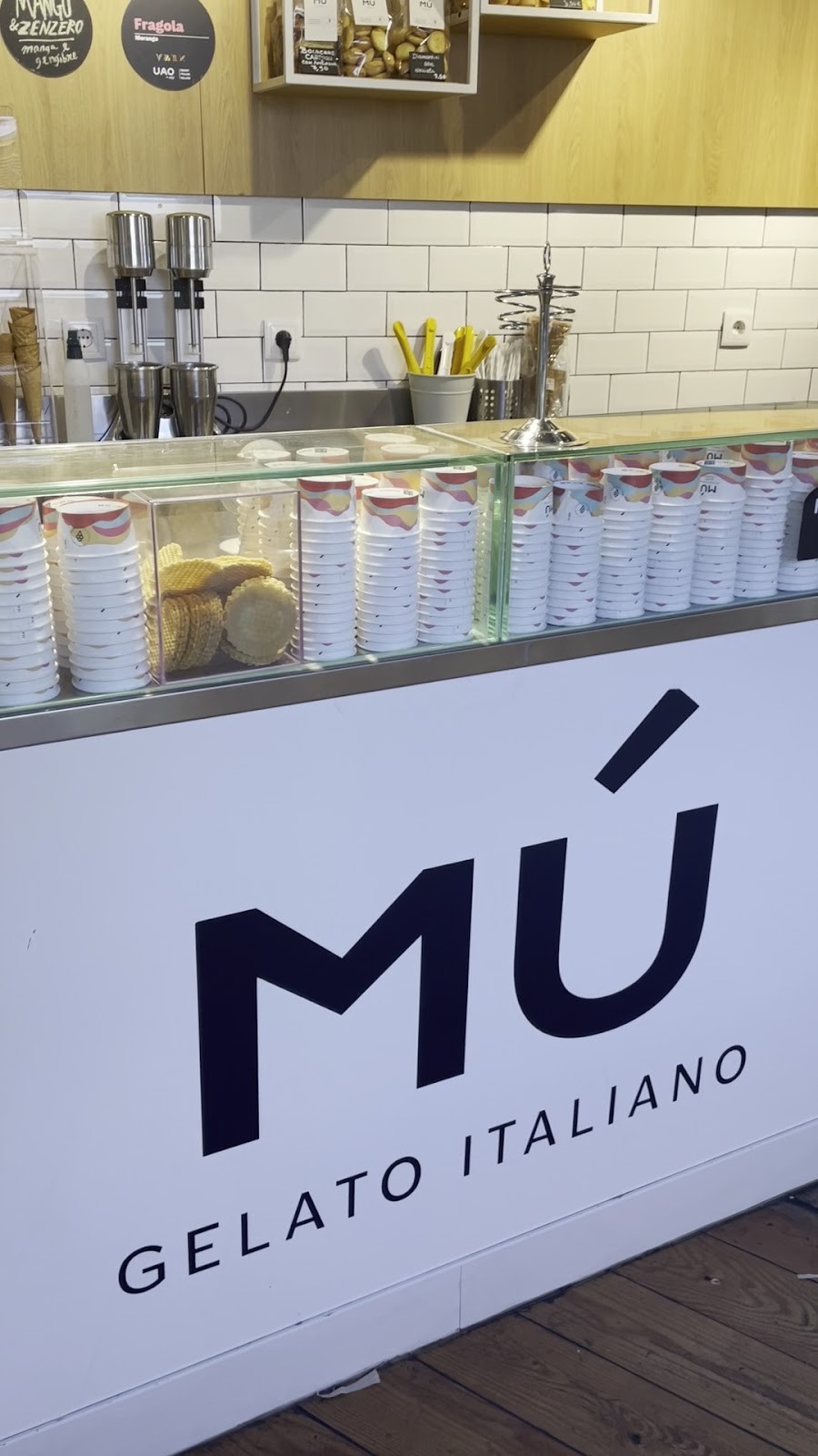 Mú - Gelato & Caffè: the place