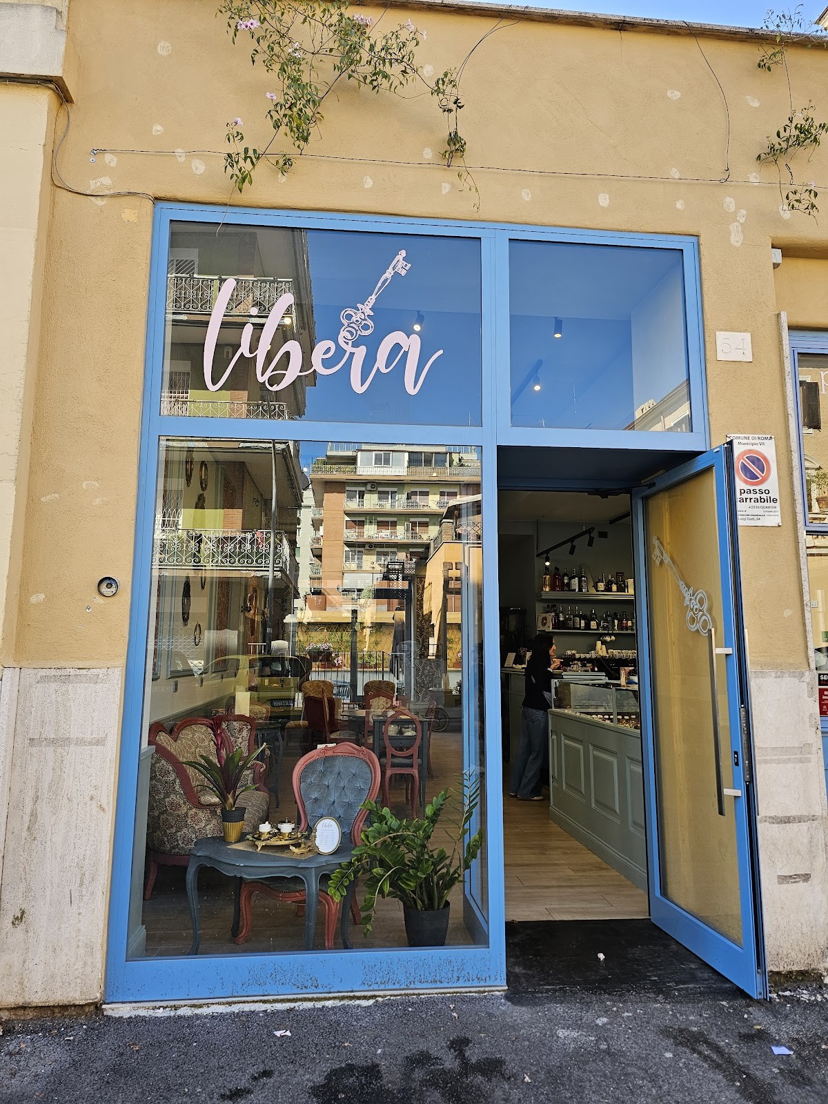 Libera pasticceria: the place