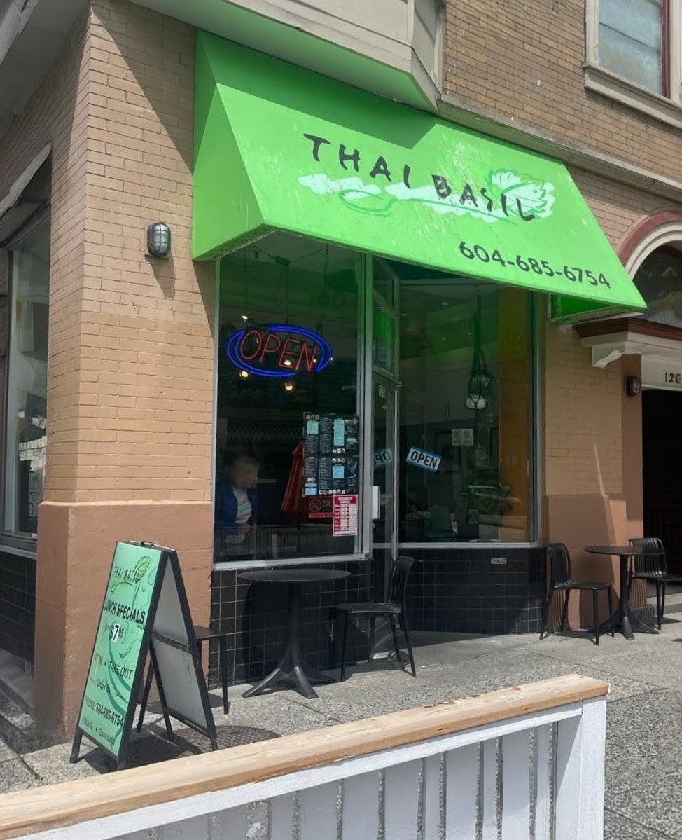 Thai Basil Restaurant: the place