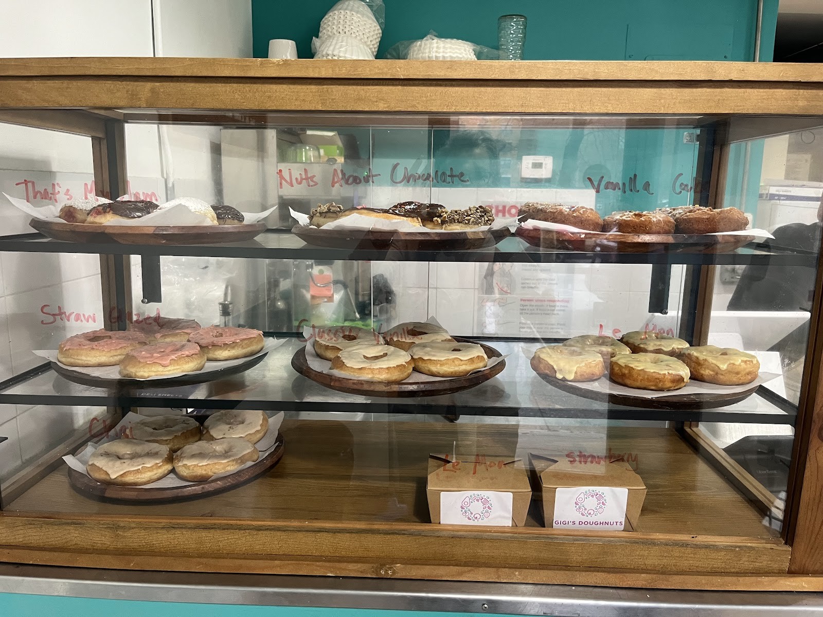 Gigi's Doughnuts: the place