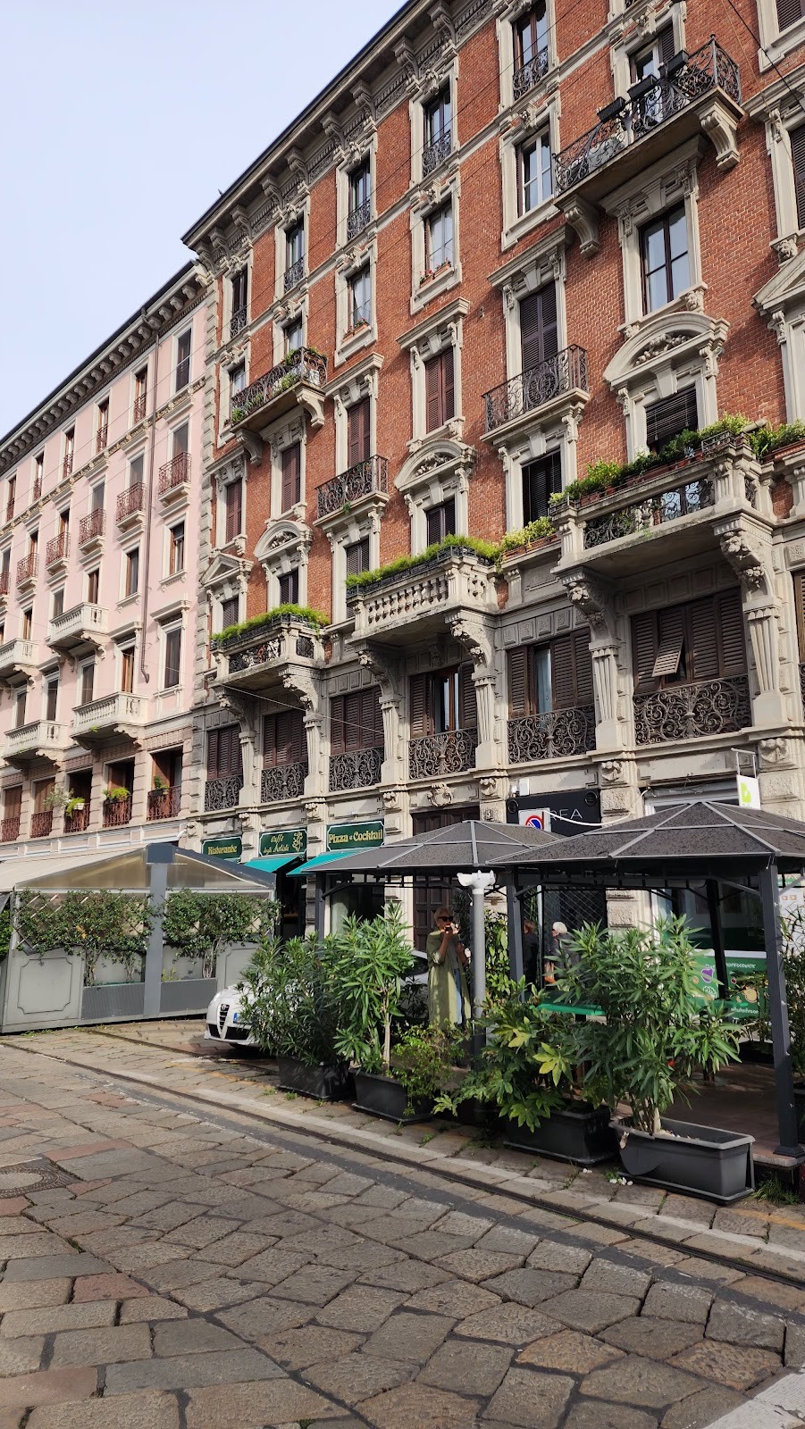 Bella Dentro Kitchen: the place