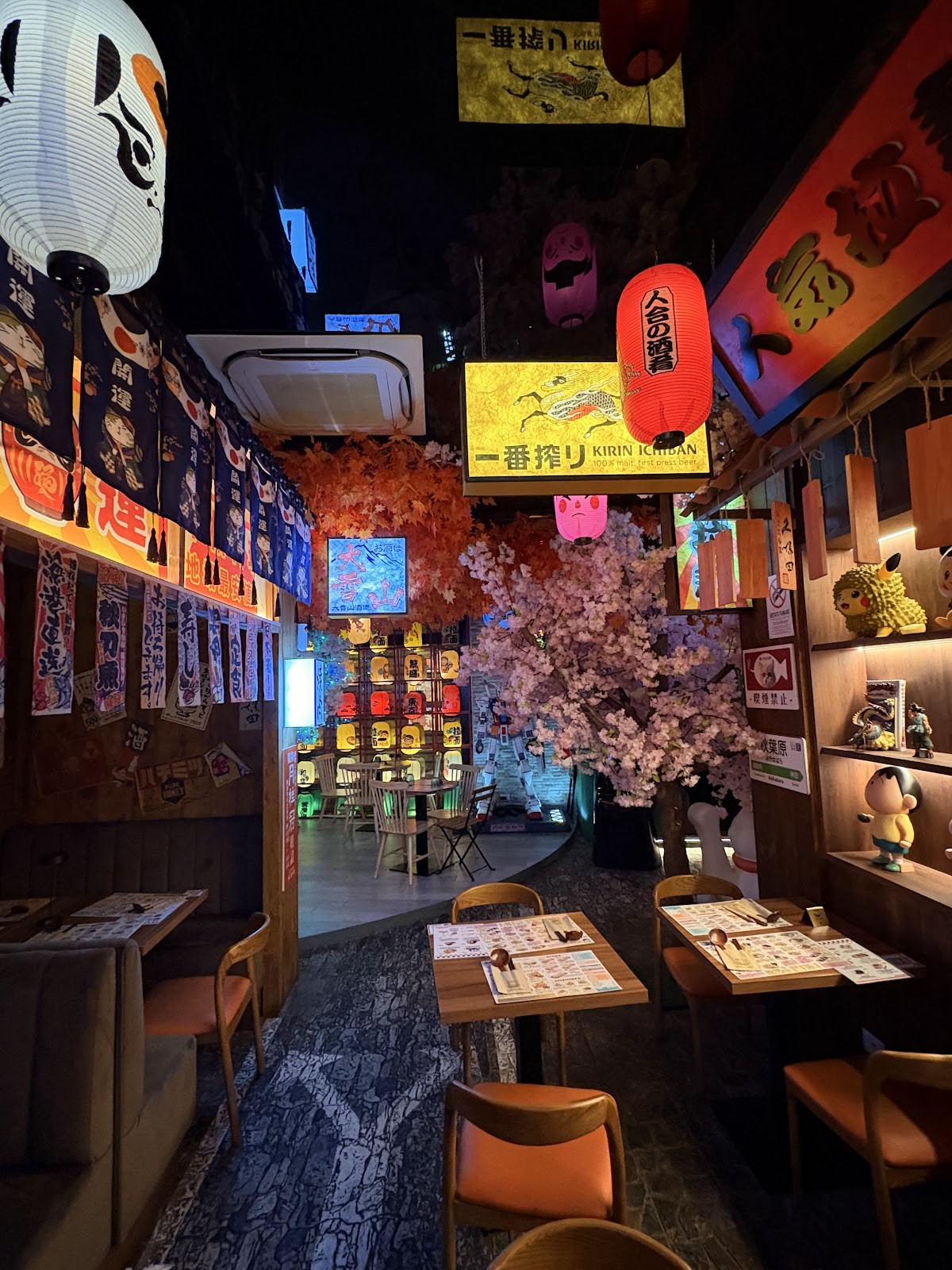 Tok Ramen Milano Paolo Sarpi: the place