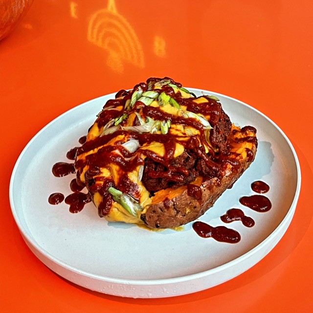 Electric Beets: food & drinks