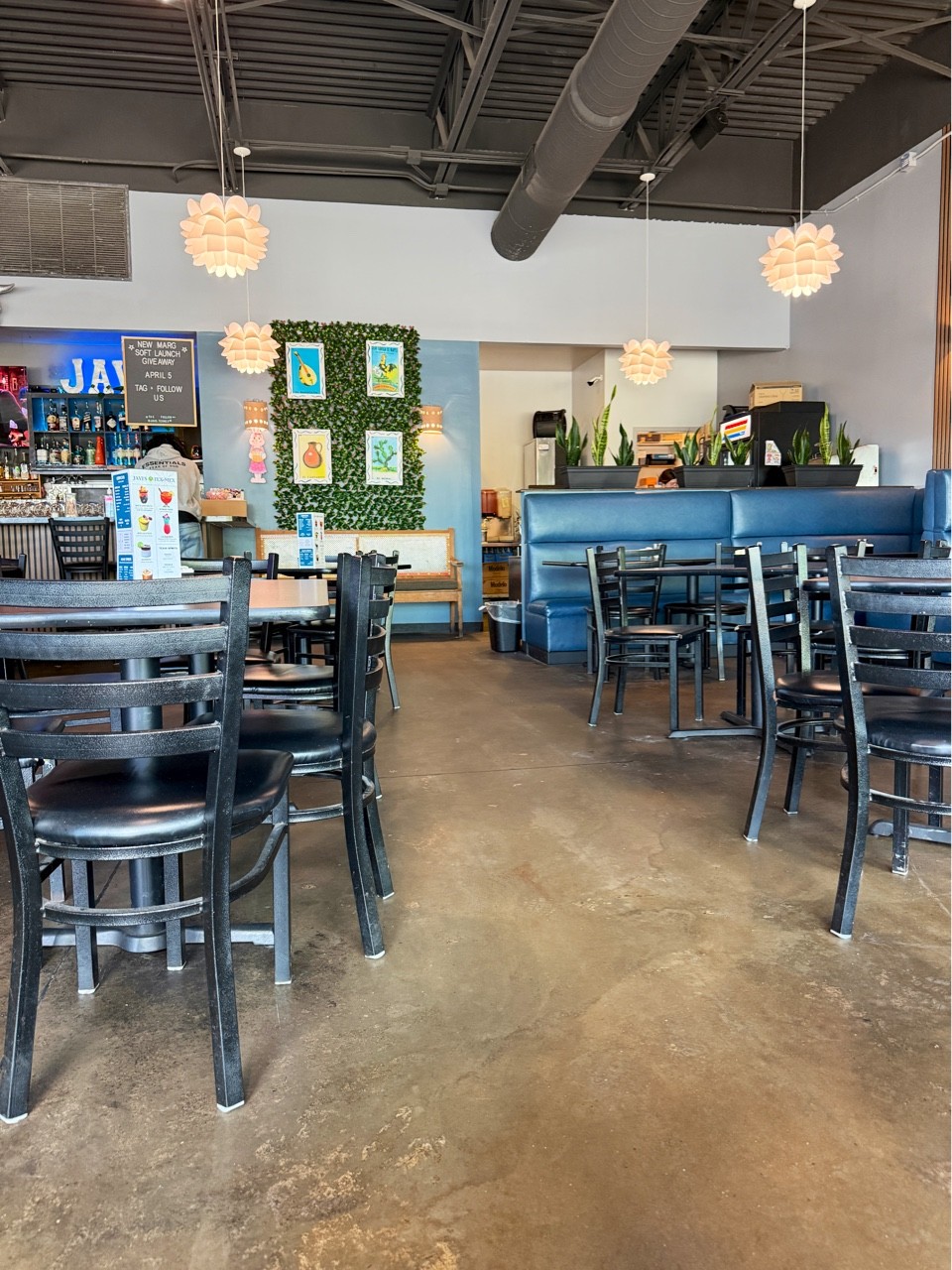 Javi's Best Of Tex Mex: the place