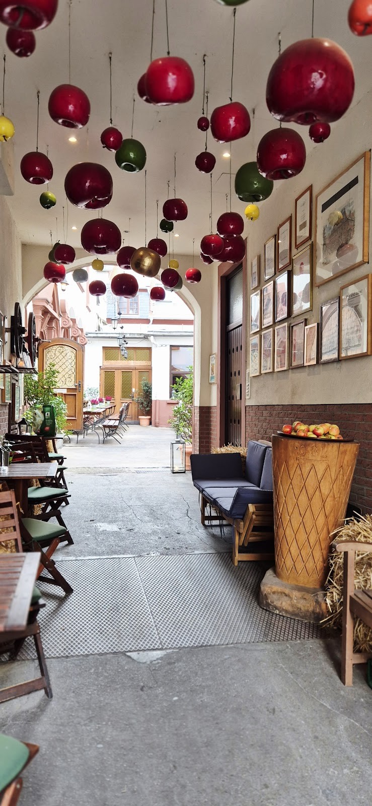 Daheim im Lorsbacher Thal: the place