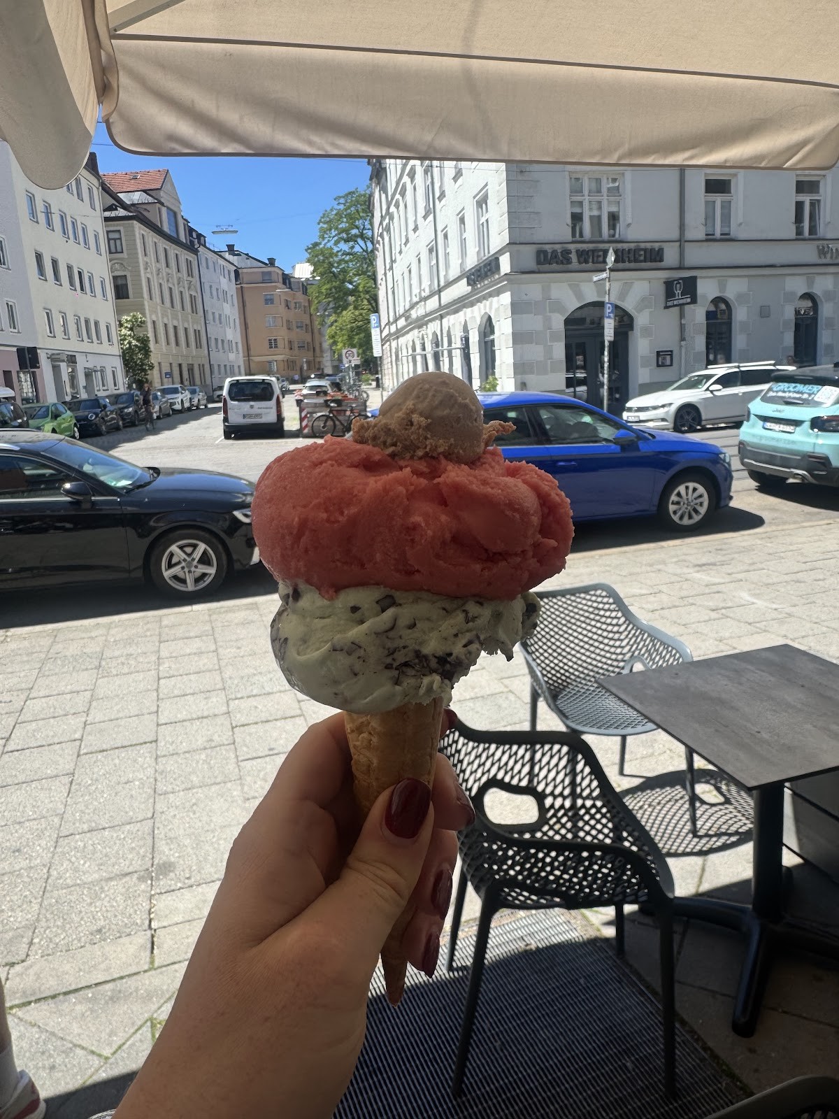 Eisbrunnen: food & drinks