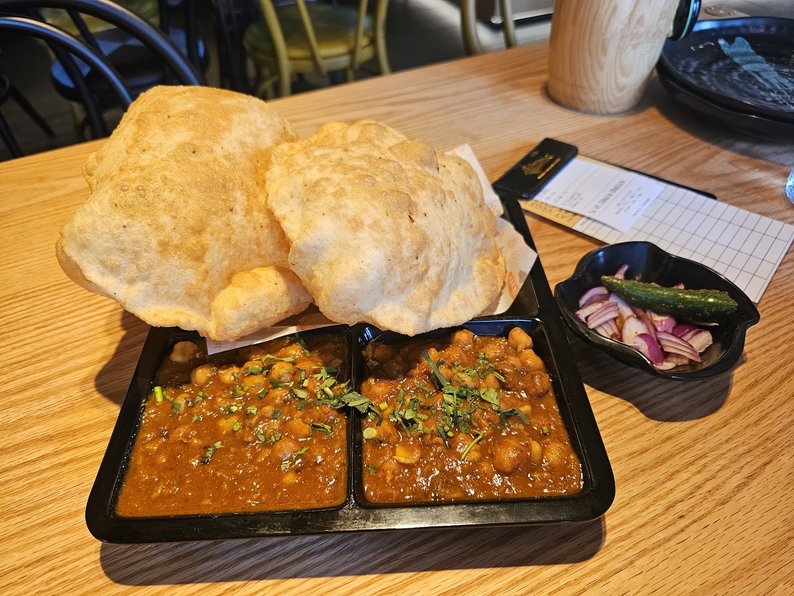 Chatkazz Bella Vista: food & drinks