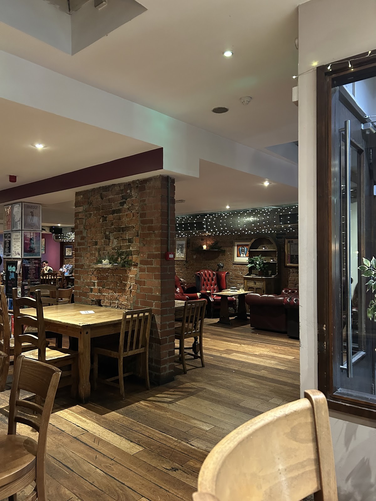 The Social: the place