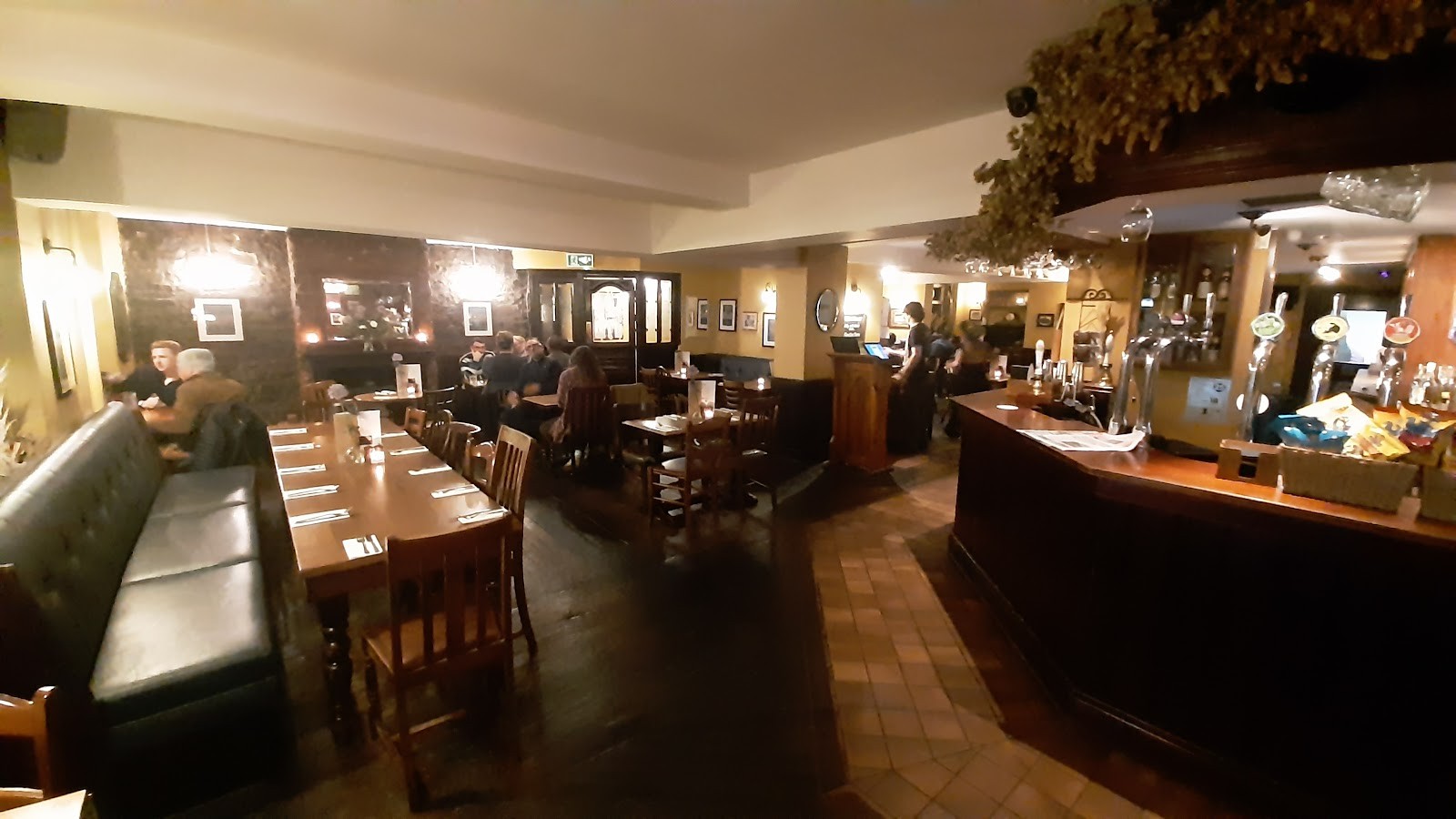 The Broadfield: the place