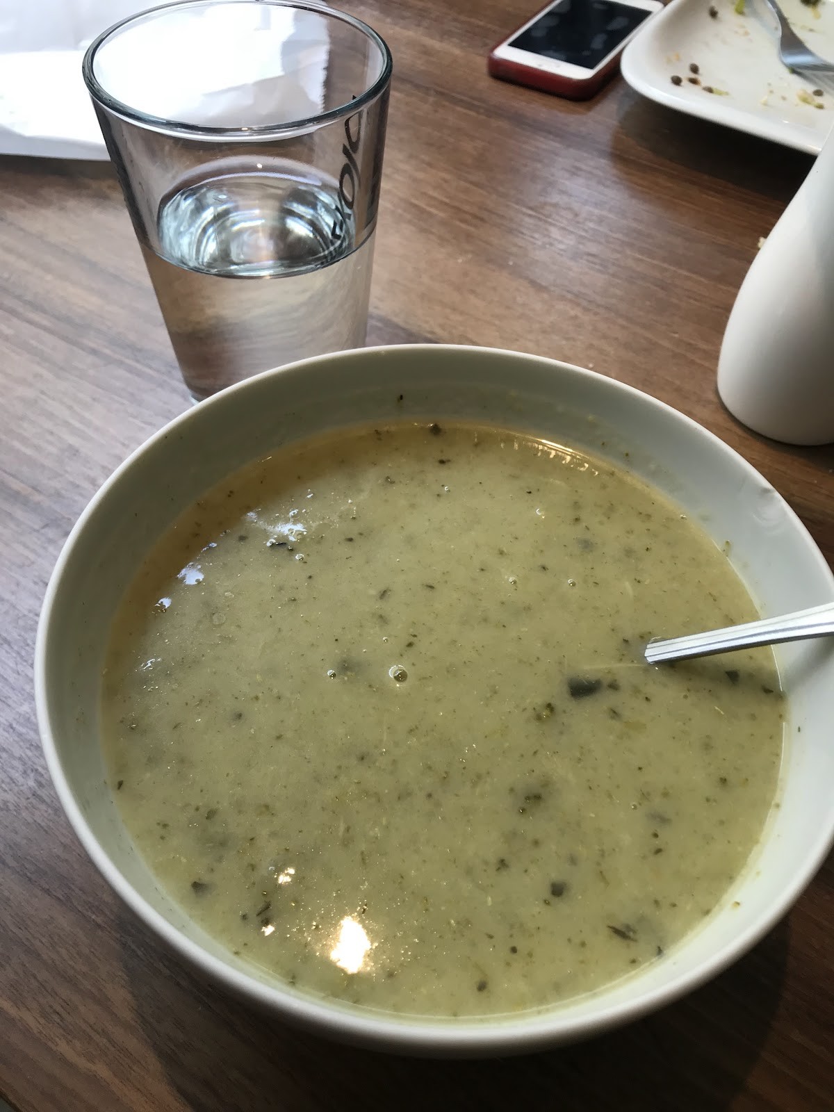 Suppenwirtschaft: food & drinks