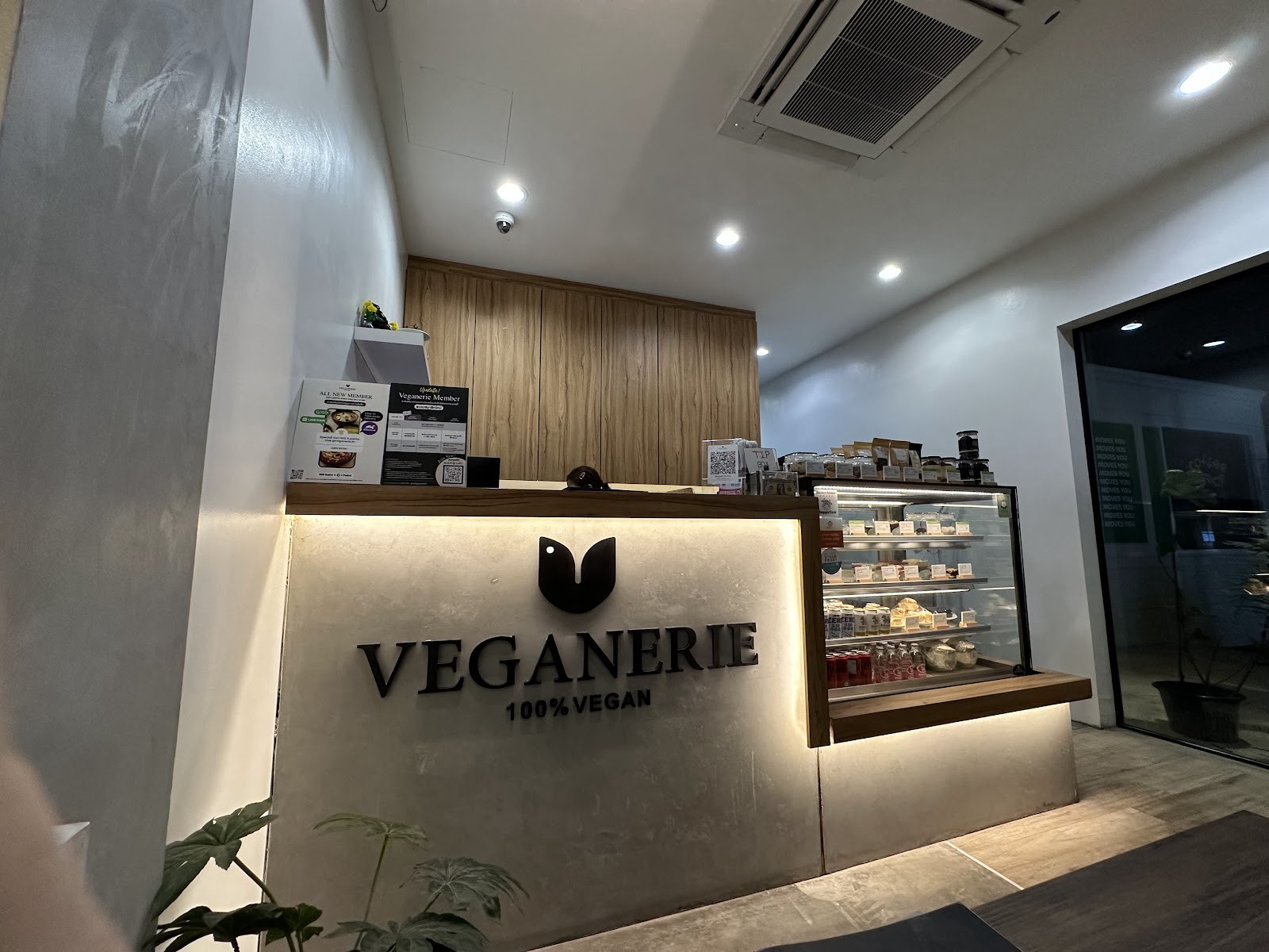 Veganerie Silom: the place