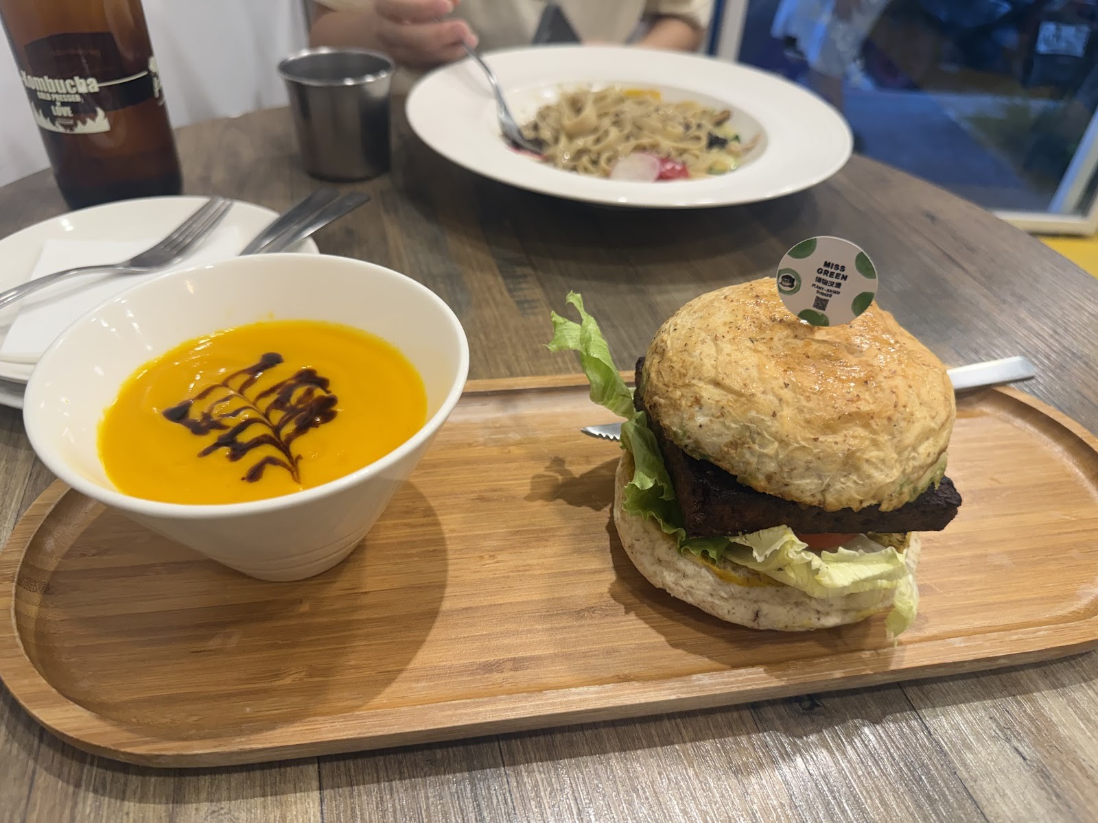 MissGreen: food & drinks