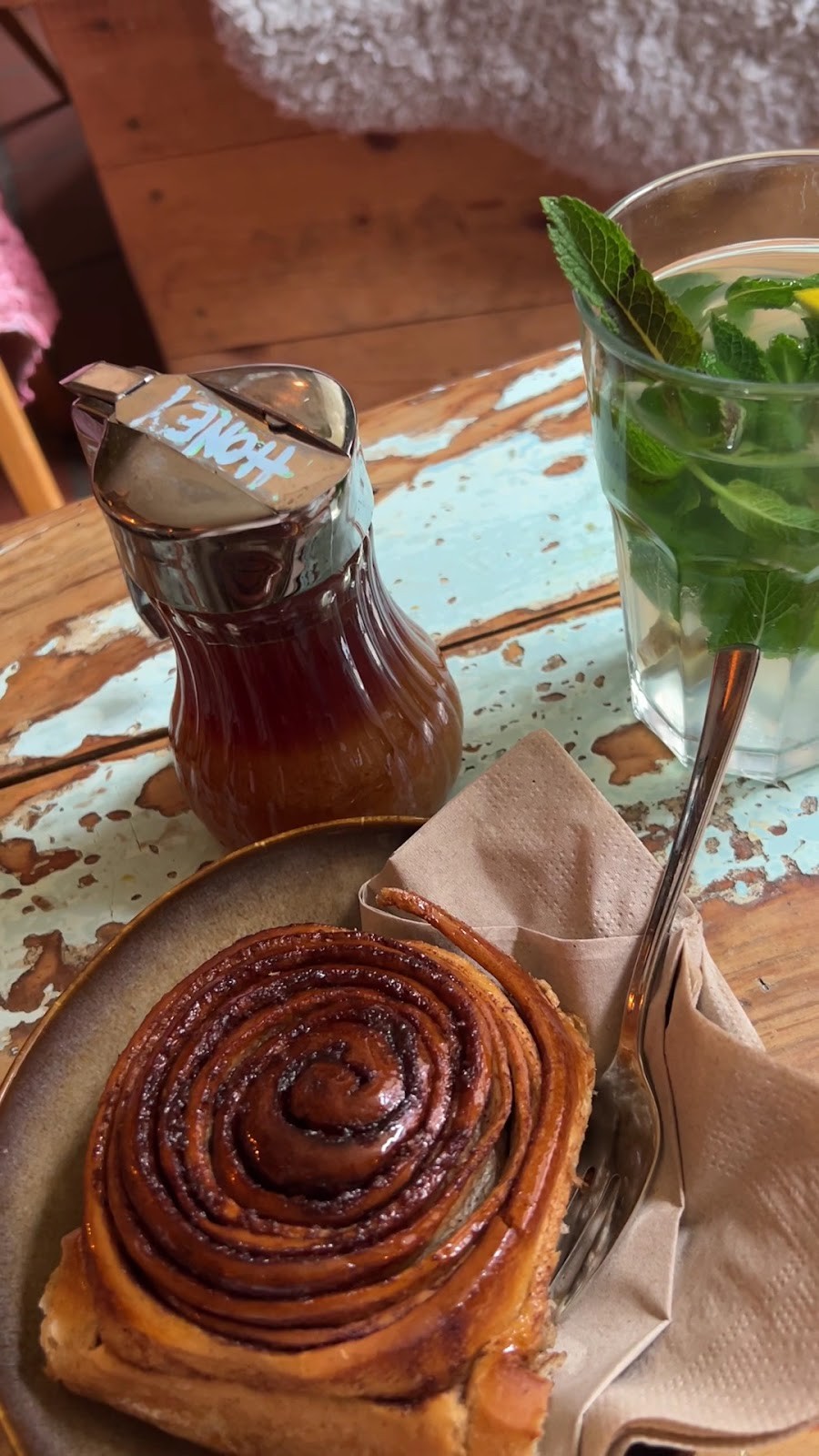Cafe Lozzi: food & drinks