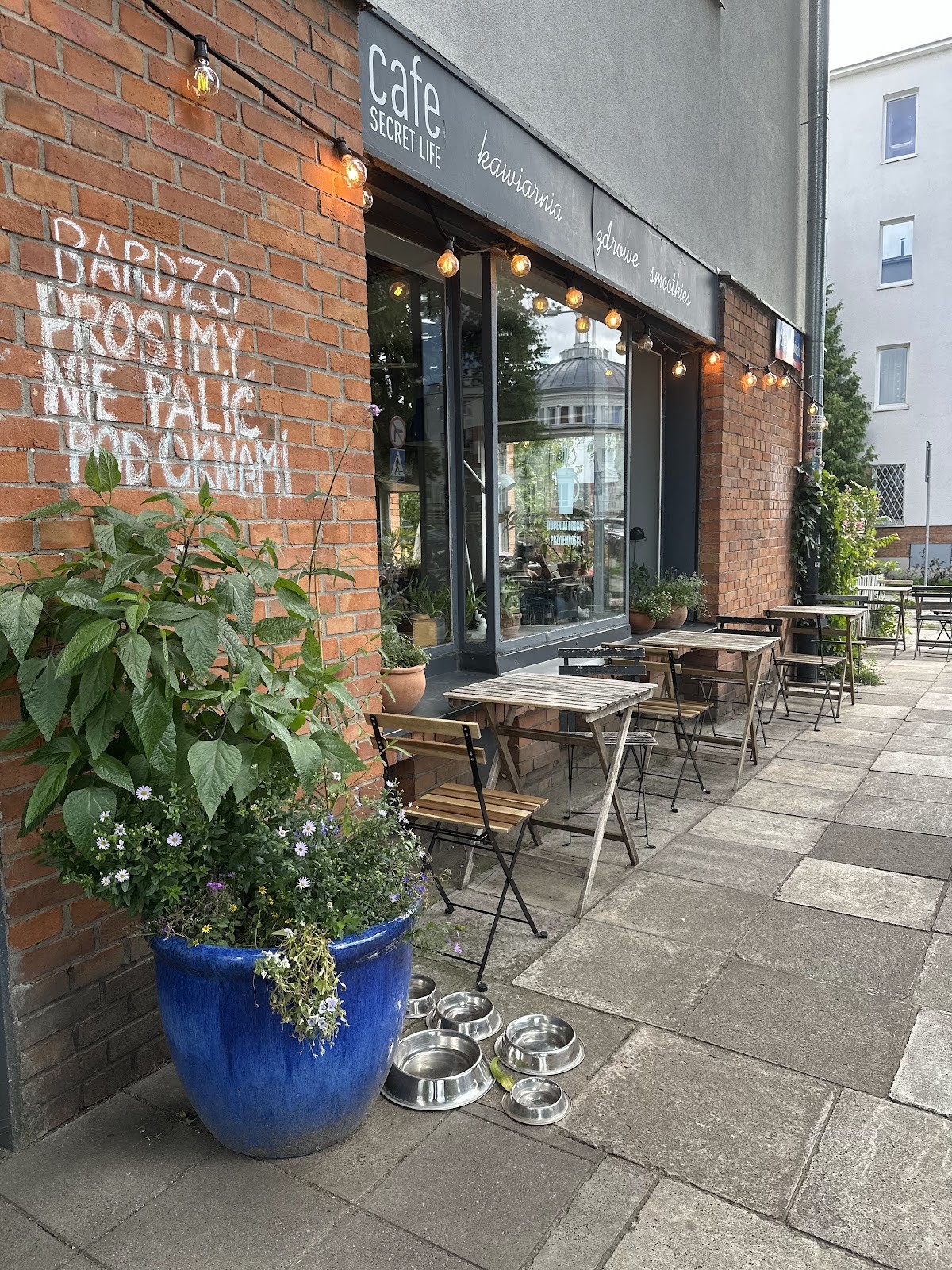 Secret Life Cafe: the place