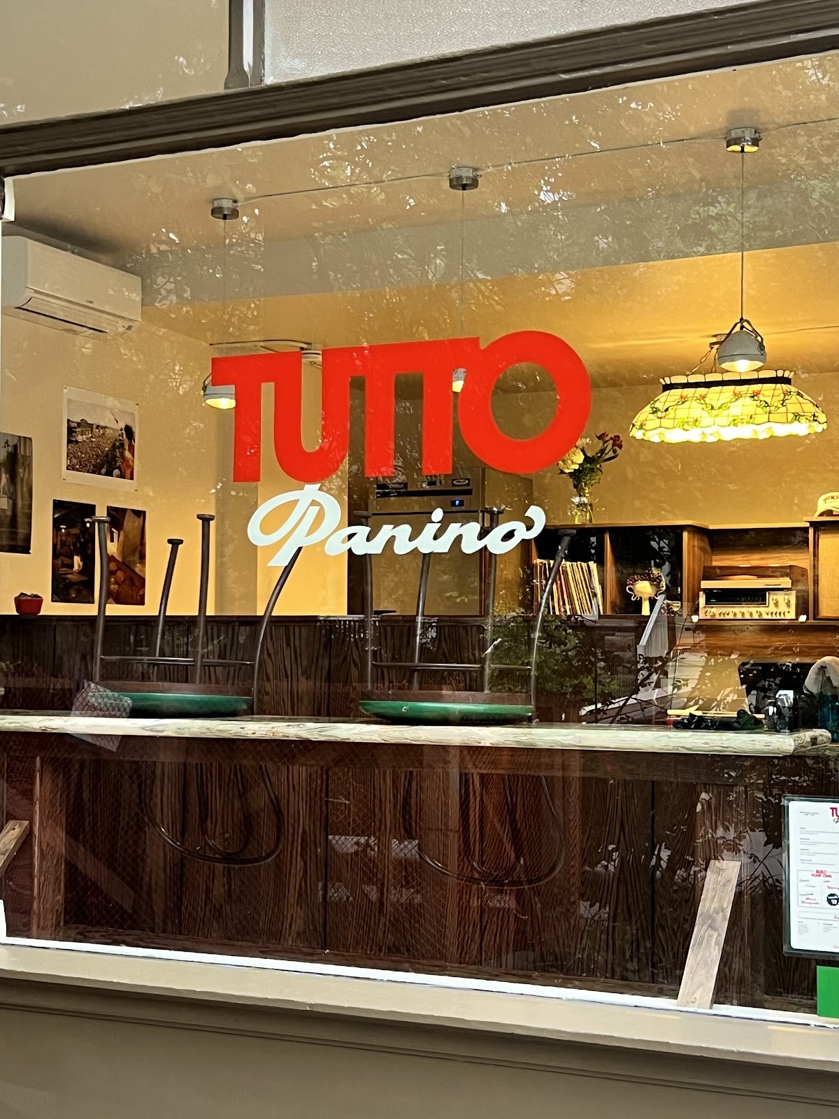 Tutto Panino: the place