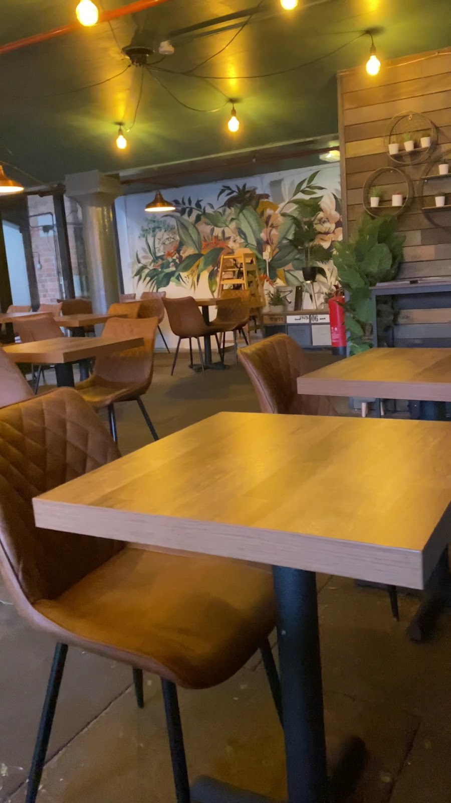 Peaberry Coffee House - Albert Dock: the place