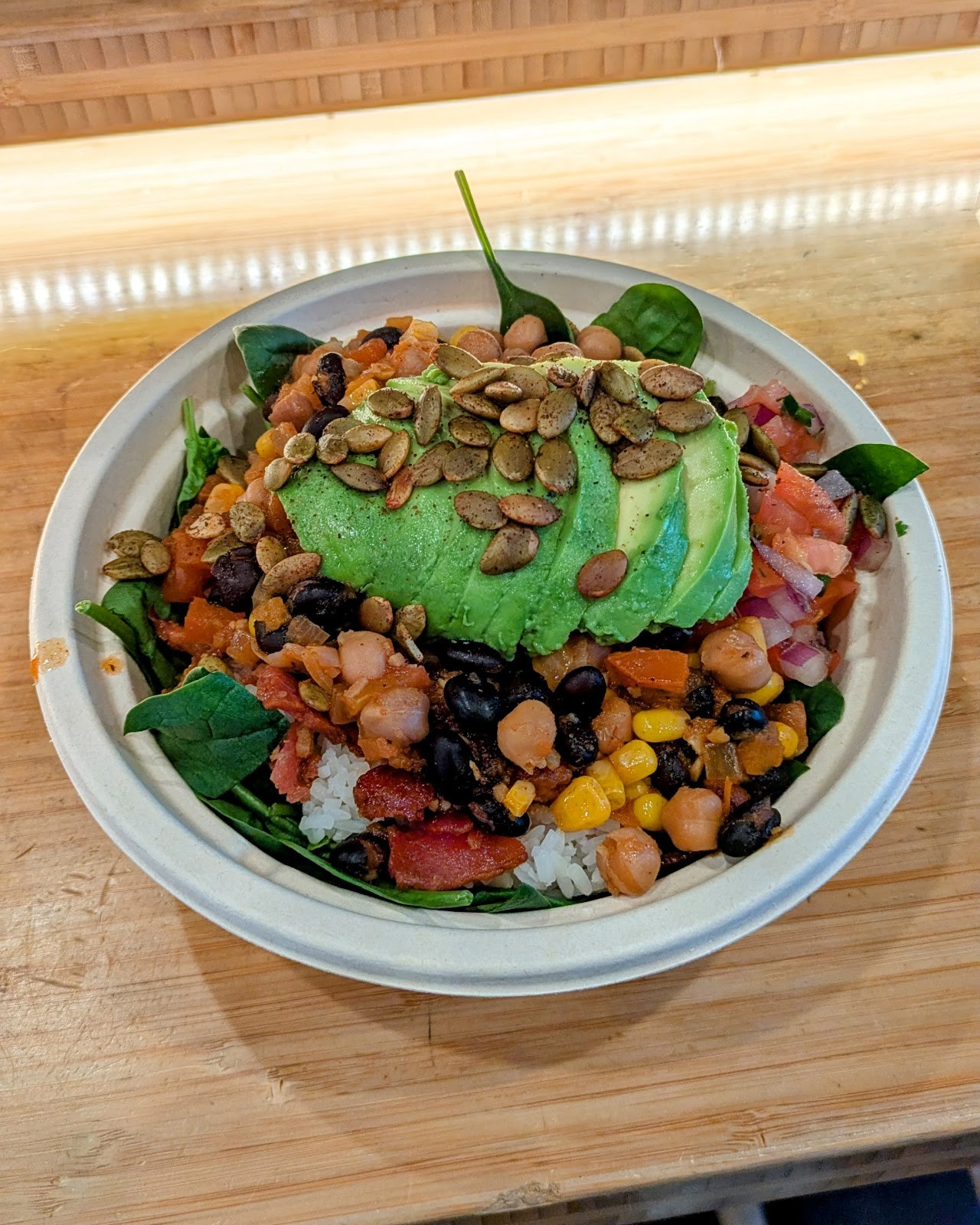 Crisp Salads Division: food & drinks