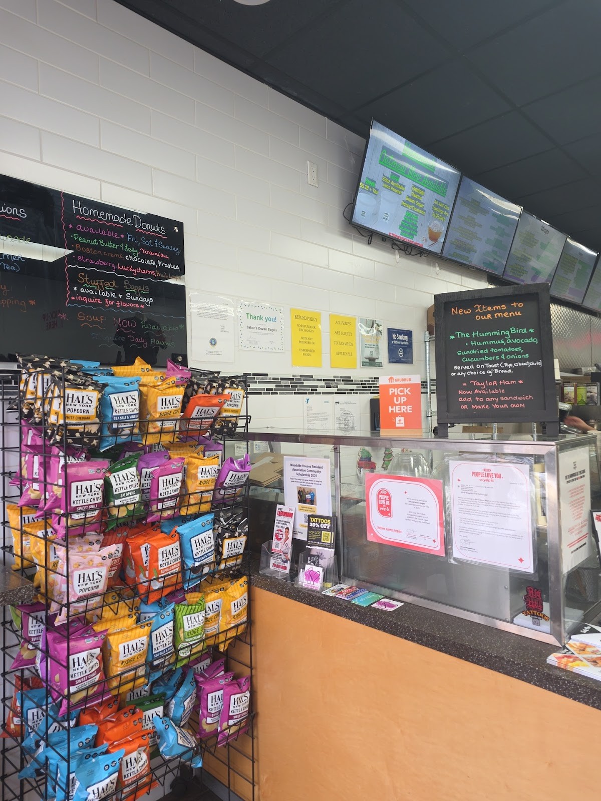 Baker's Dozen Bagels: the place