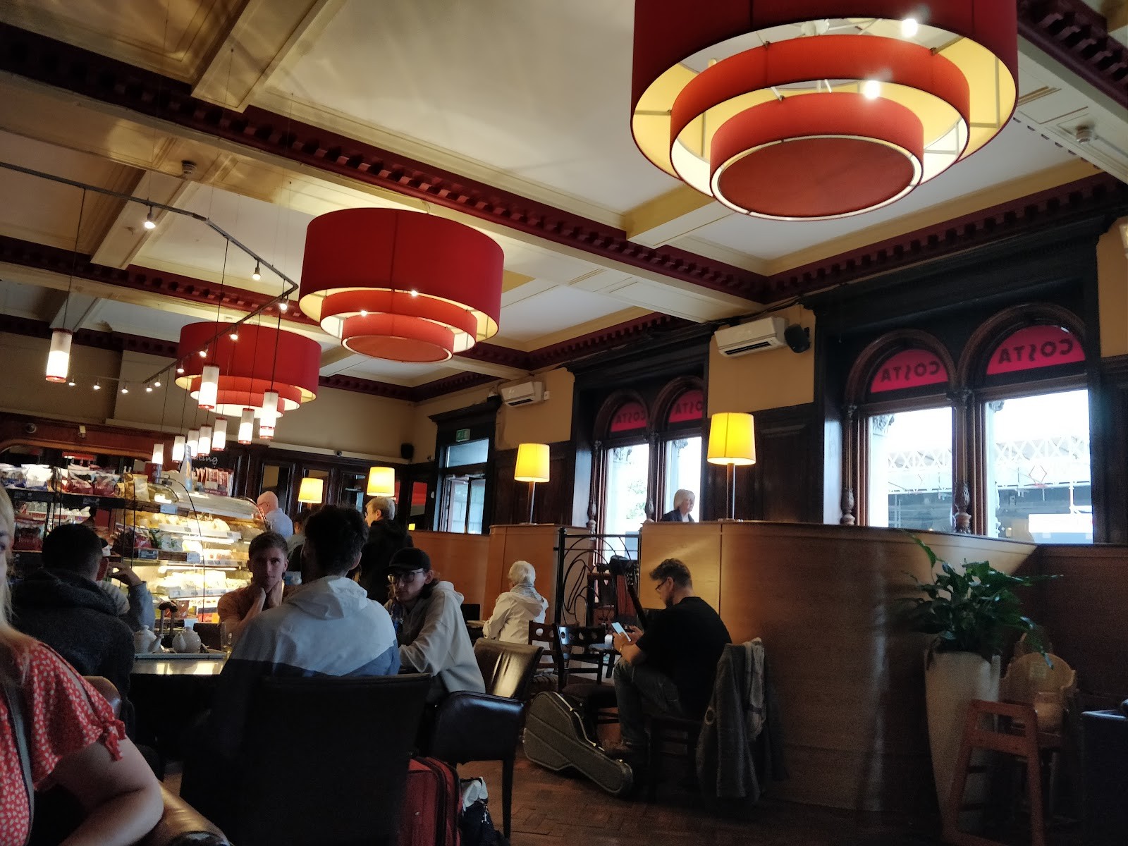 Costa Dawson Street: the place