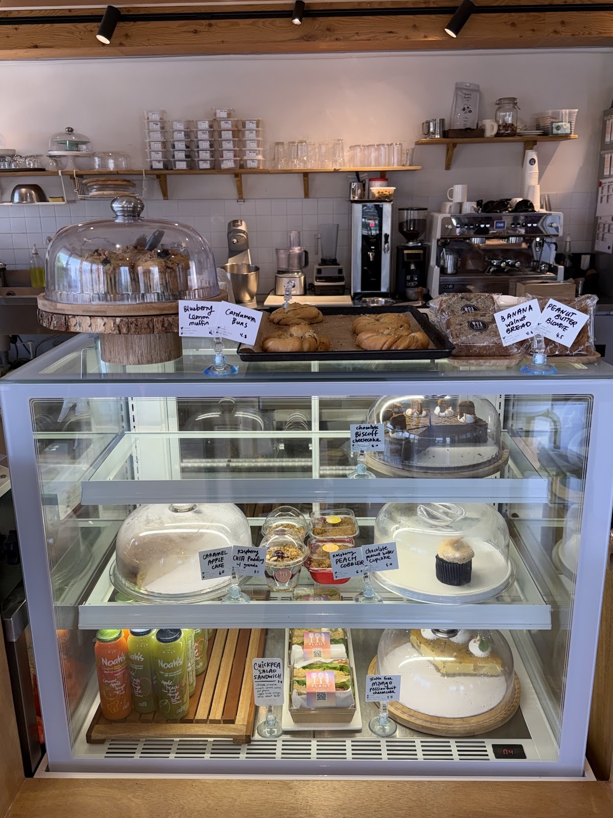 Plant Bakery Cafe (HBC): the place