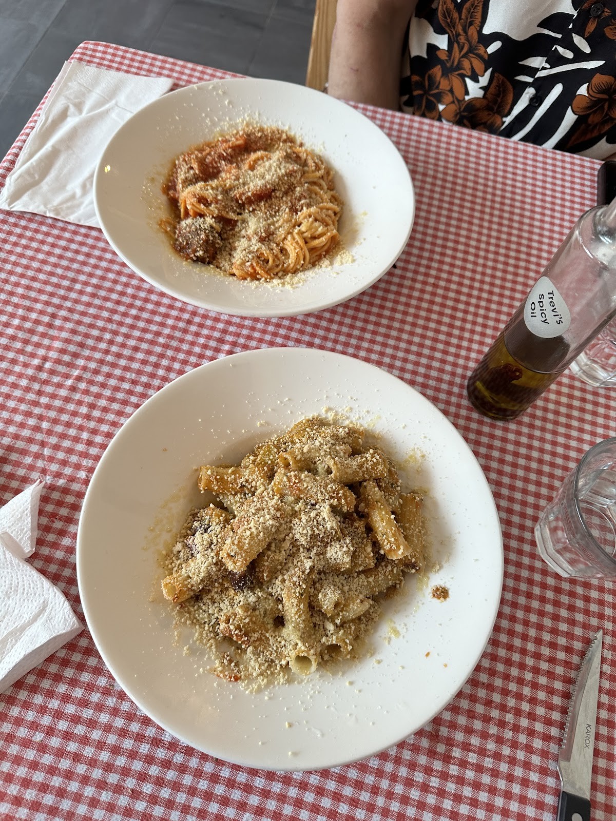 Trevis Amsterdam: food & drinks