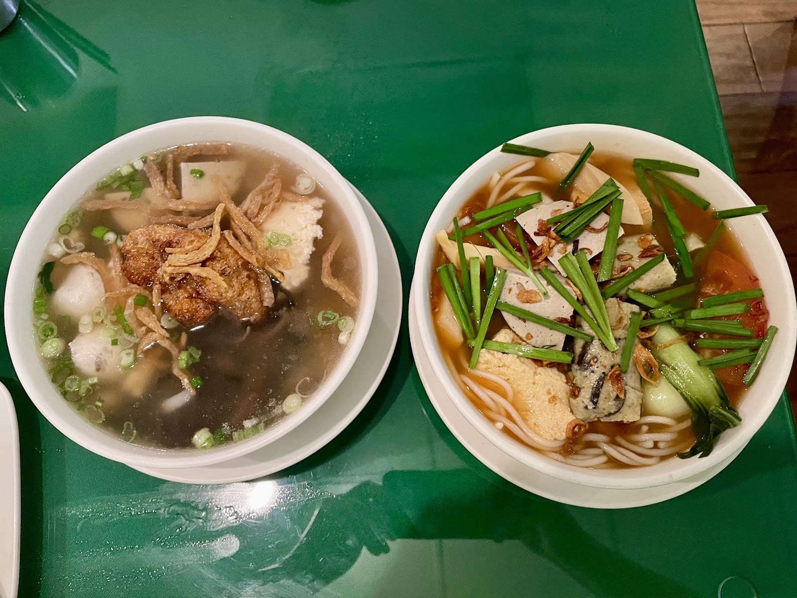 Thanh Tinh Chay Restaurant: food & drinks